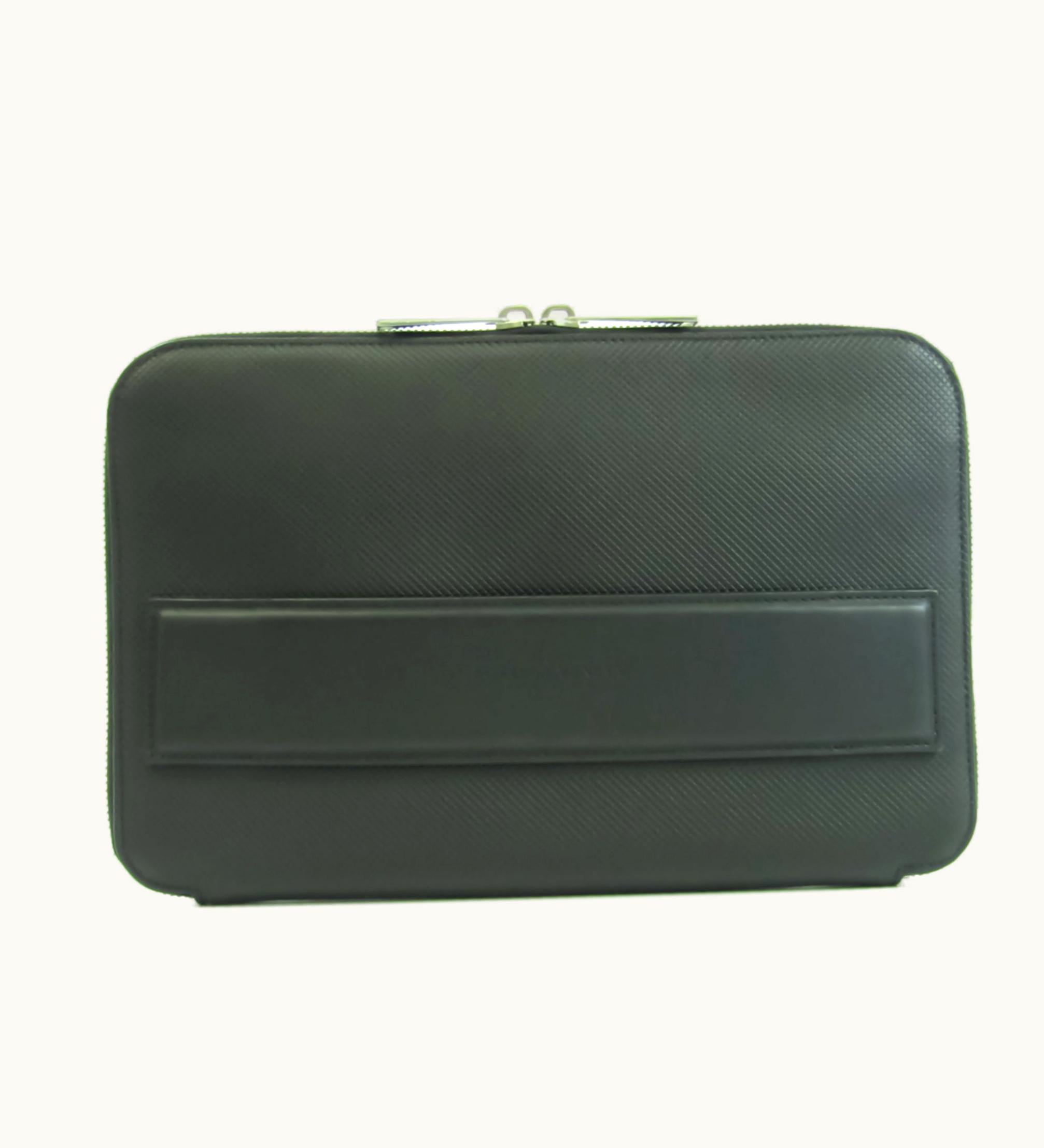 Bottega Veneta Marco Polo Document 580472 Vmaw1 Men's Leather Clutch Bag Black