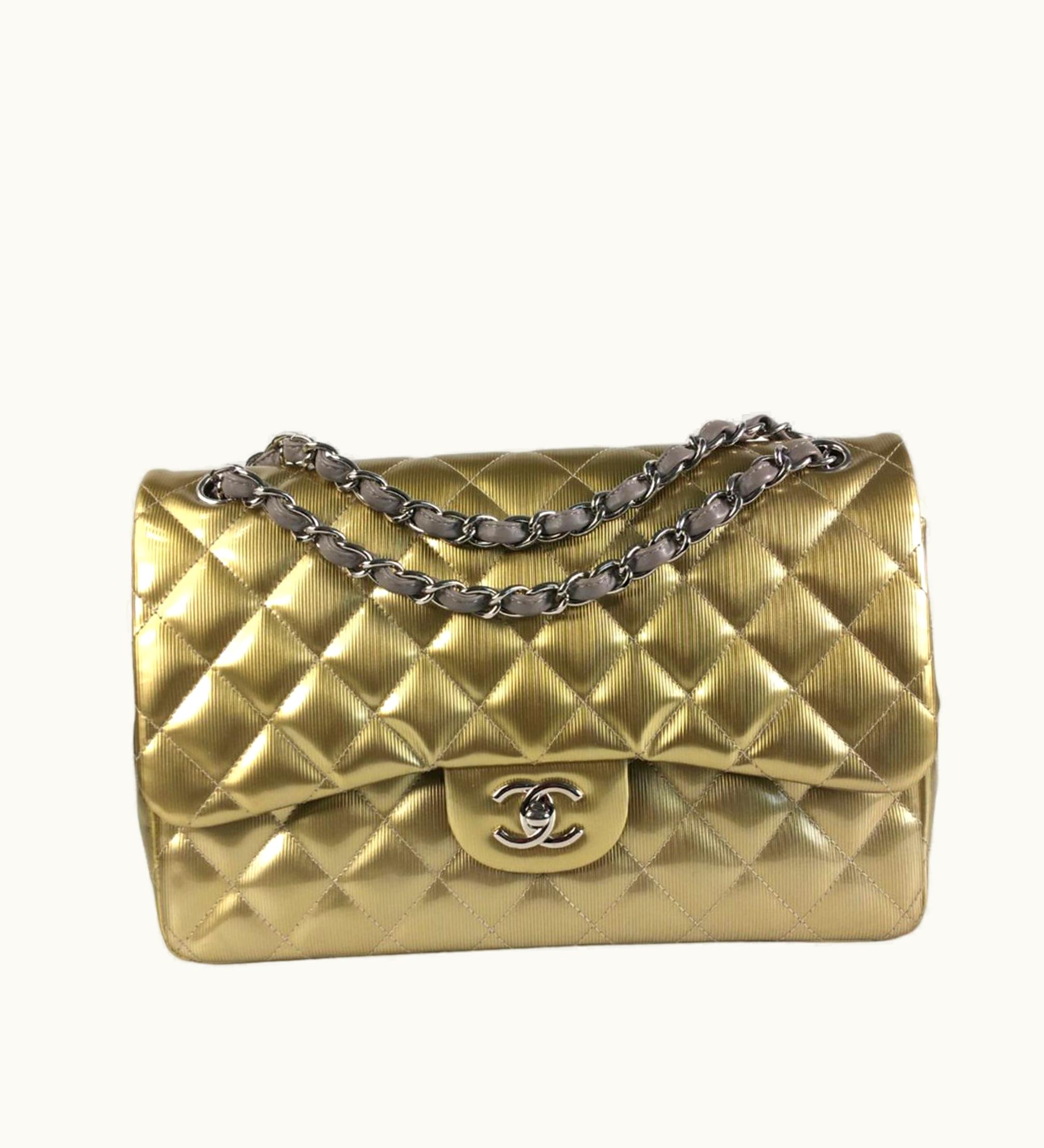Chanel Jumbo Classic Patent Double Flap Shoulder Bag Black