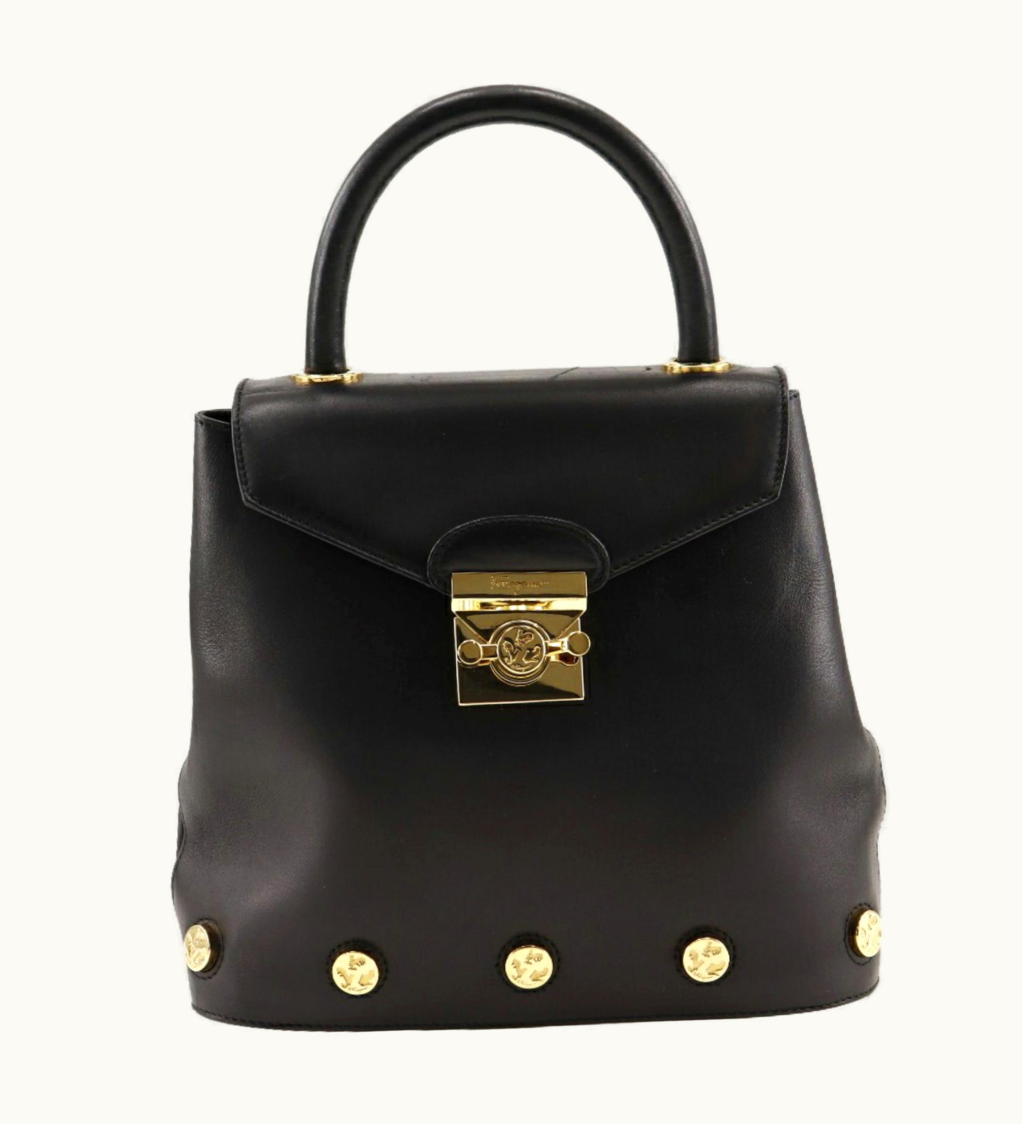 Salvatore Ferragamo Salvatore Ferragamo Heel Motif Handbag Dq-21 7188 Calf Italian Black Flap Ladies