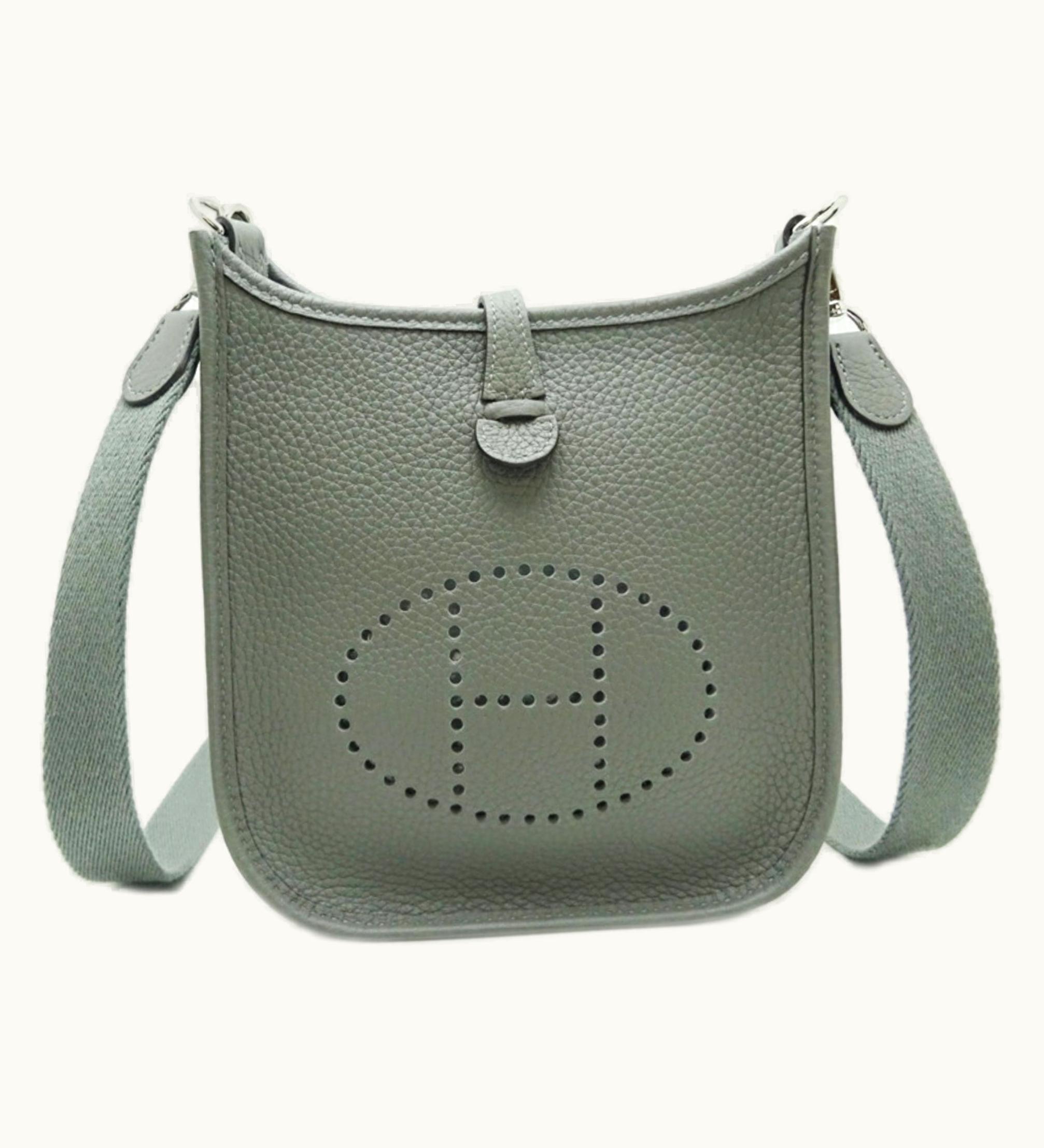 Hermès Hermès Evelyne Tpm U Engraved Women's Shoulder Bag Taurillon Clemence Grimeyer [Gray]