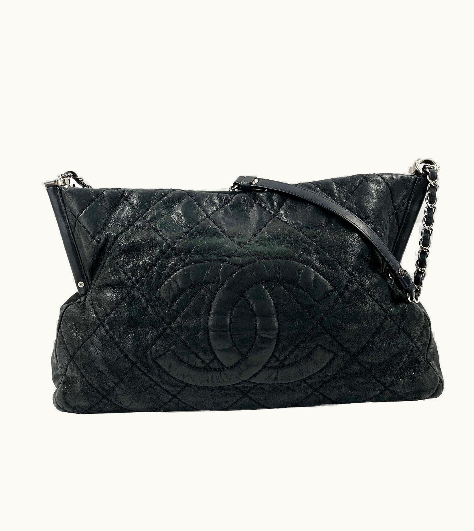 Chanel Chanel - Sea Hit CC Iridescent Calfskin Medium Black Shoulder Bag