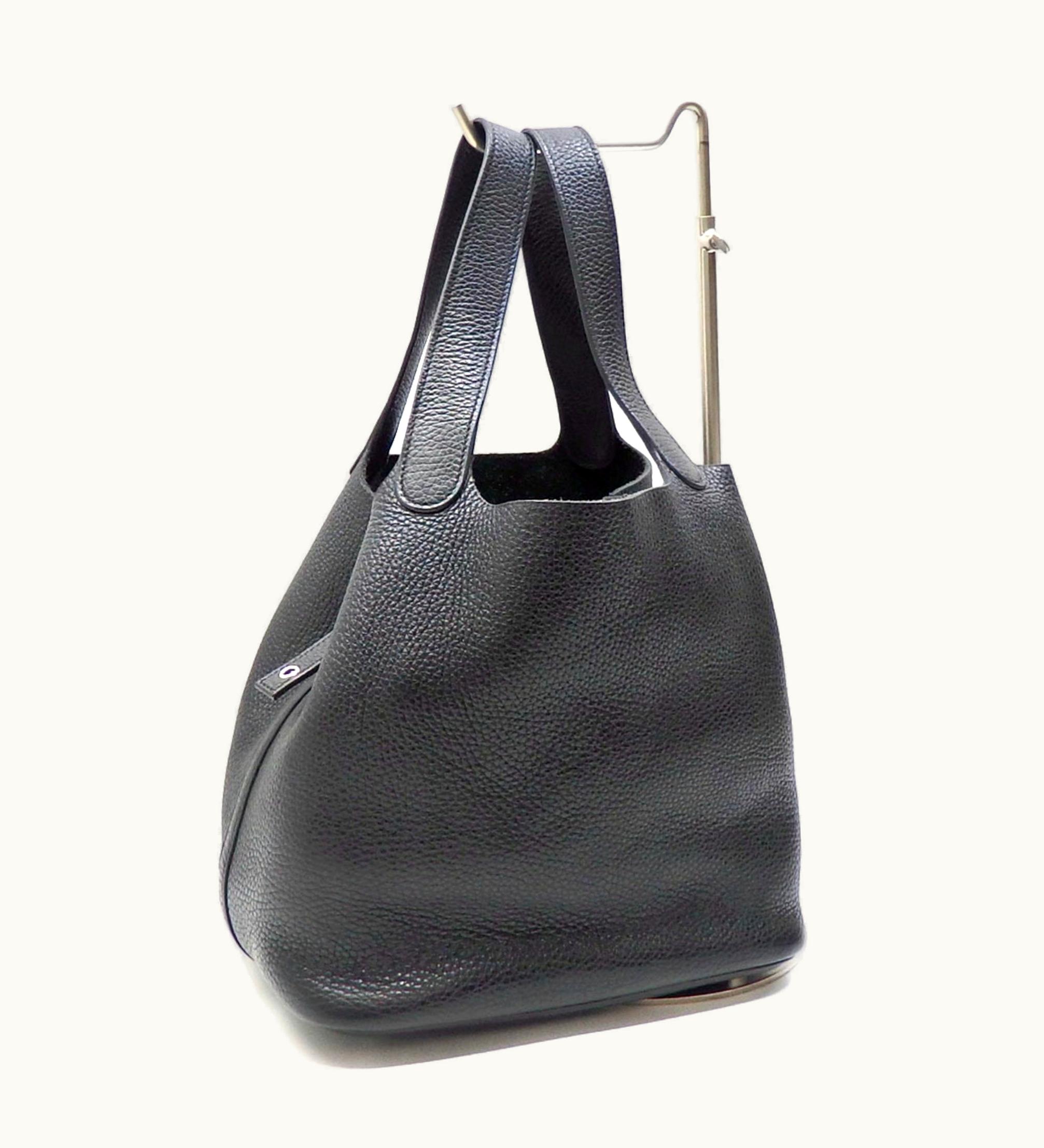 Hermès Hermès Picotin Lock MM Handbag Ladies Noir Taurillon Clemence A Engraved Around 2017 Hermes Black Leather