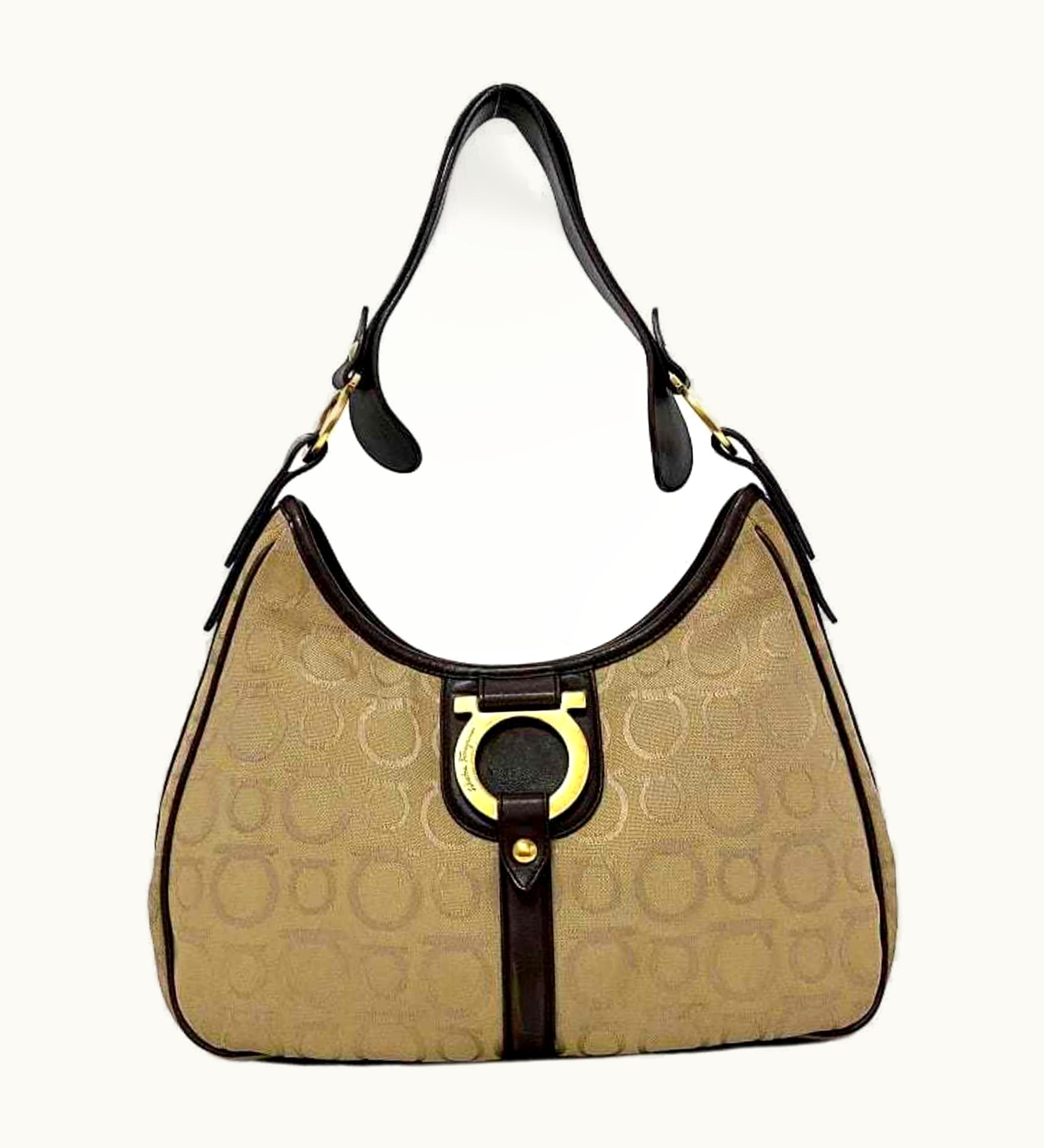 Salvatore Ferragamo Salvatore Ferragamo Beige Gancini Bx-21 6843 Canvas Leather Ladies