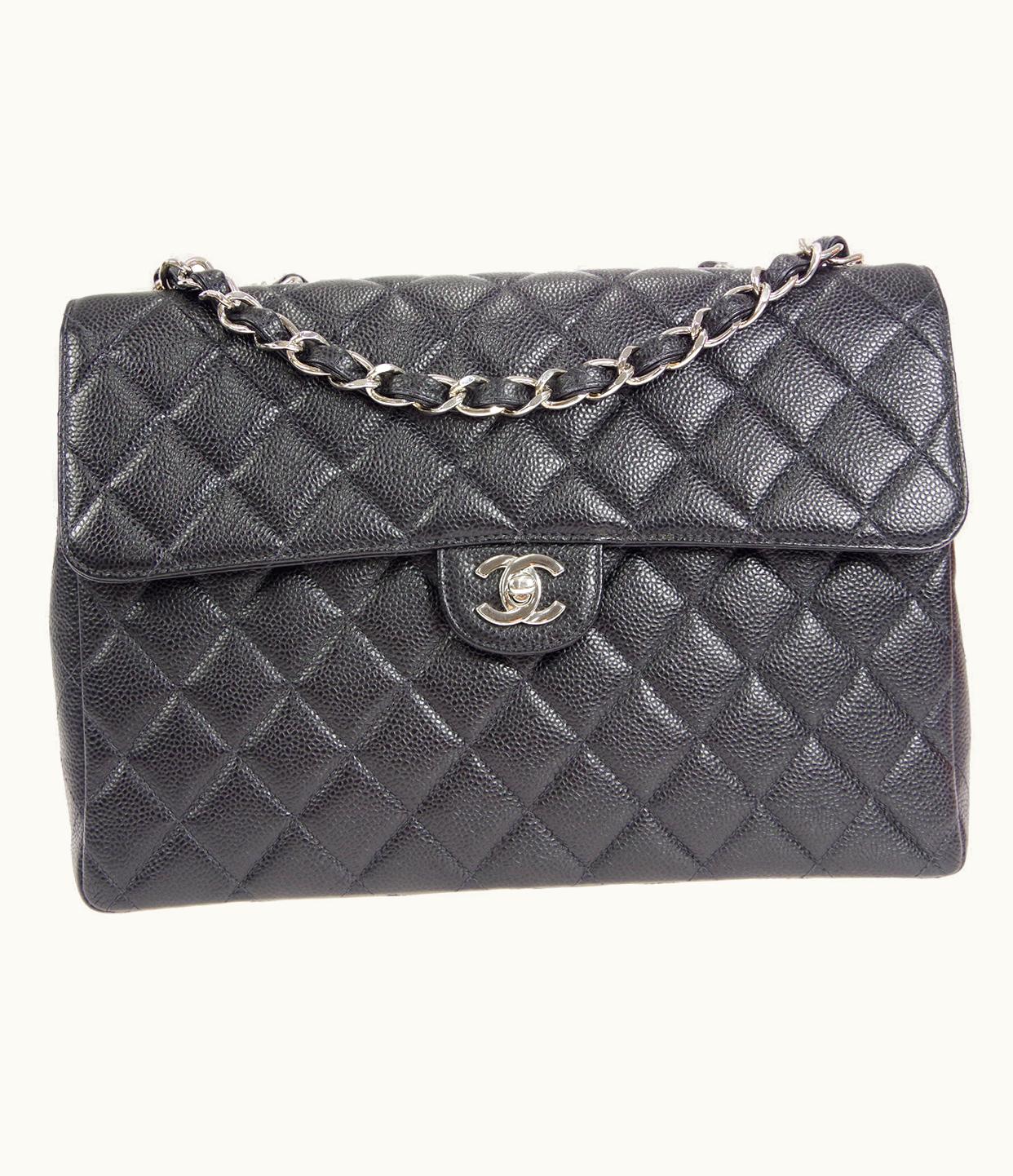 Chanel Chanel 2000-2001 Classic Flap Jumbo Shw Black Caviar 27053