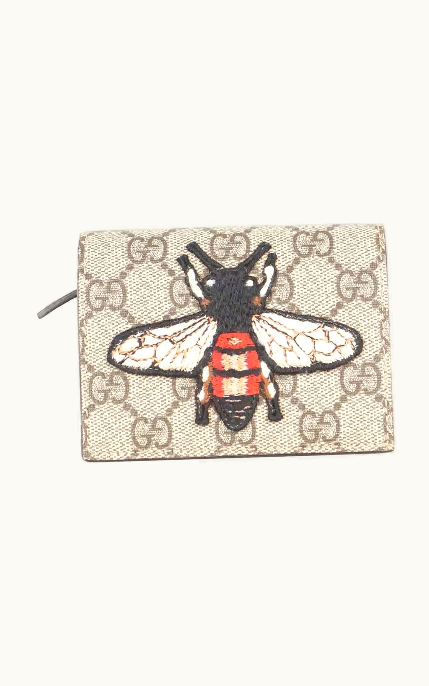 Gucci Gucci Gucci Beige GG Supreme Abeille Coated Monogram Canvas Wallet/Flap Card Case