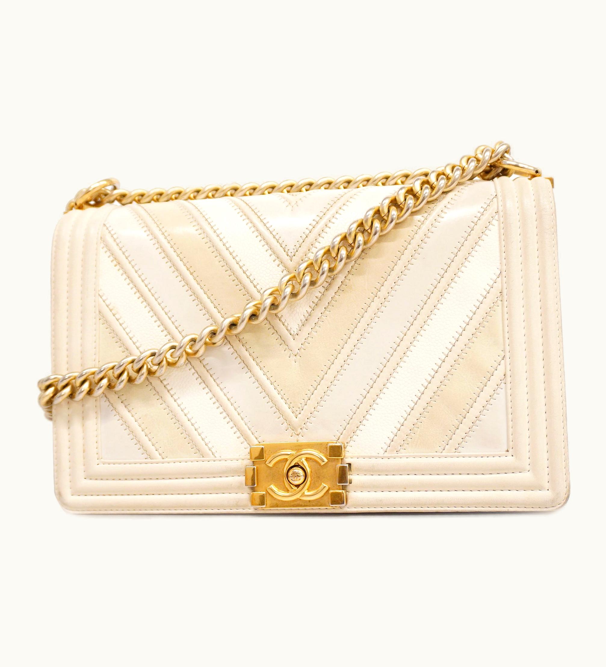 Chanel Chanel V-Stitch Chain Shoulder Women's Leather Shoulder Bag Beige