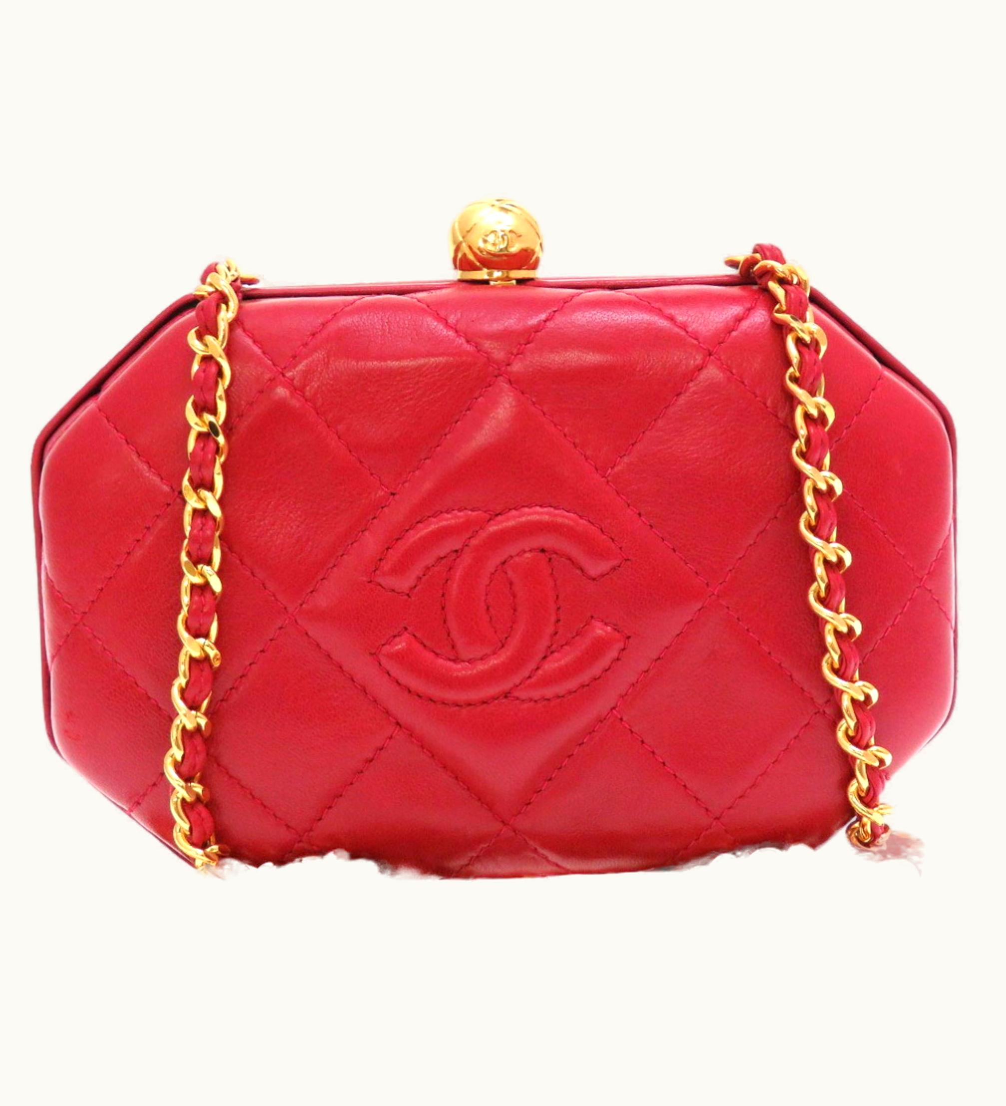 Chanel Chanel Matelasse No. 3 Leather Red Gold Chain Shoulder Bag Cocomark Clasp