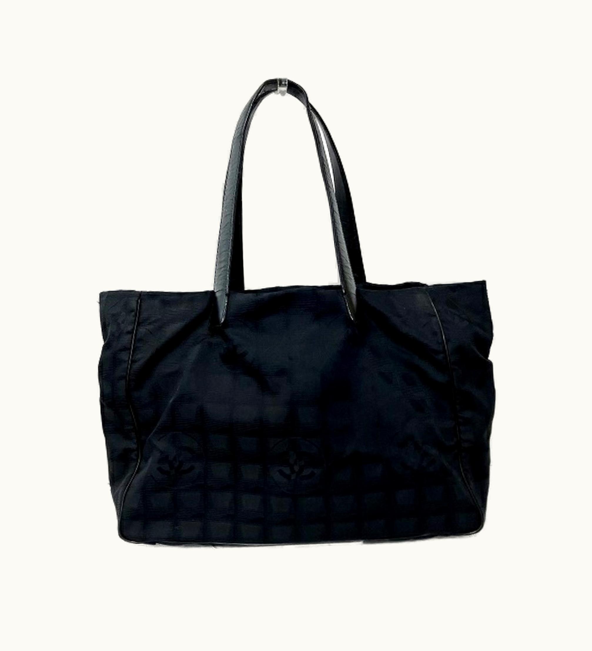 Chanel Chanel New Travel Line Tote MM A15991 Bag Ladies