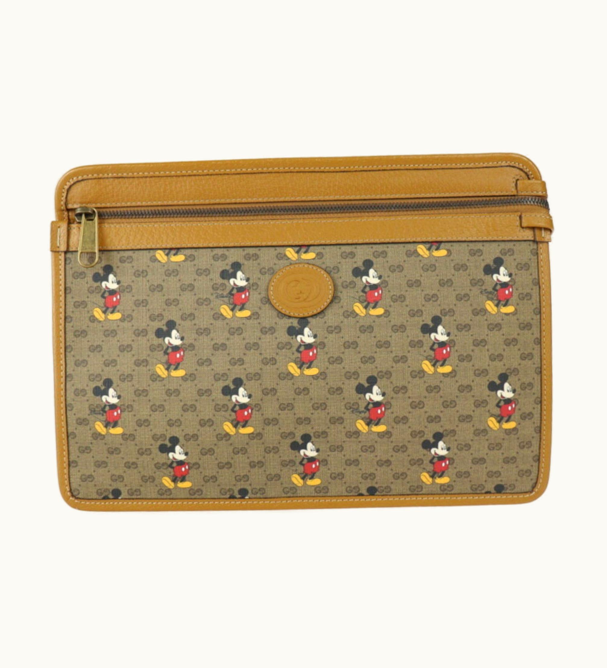 Gucci Gucci Disney Collaboration Second Bag 602552 Micro GG Supreme Canvas Leather Beige Light Brown Gold Hardware Mickey Print Clutch Pouch