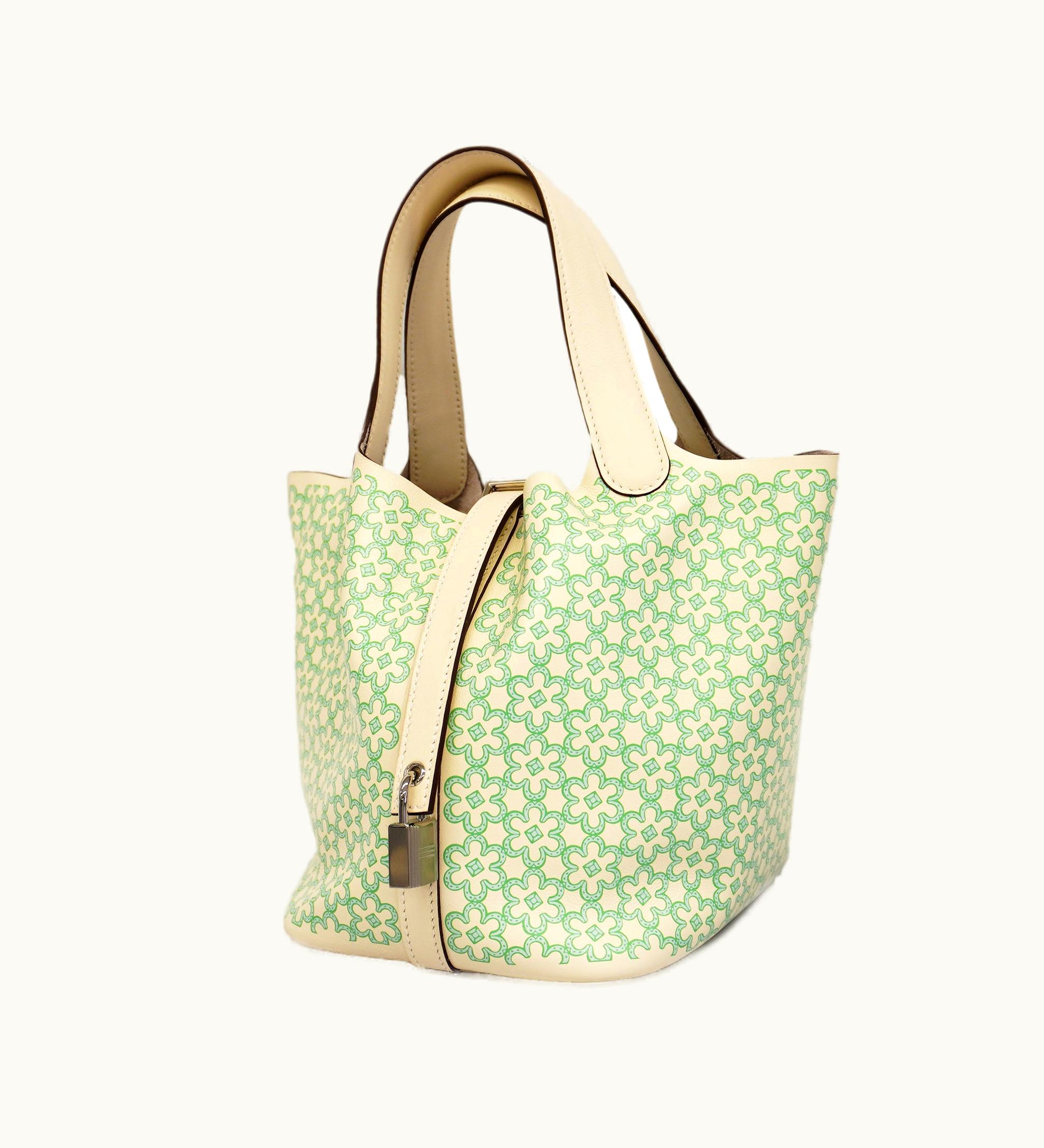 Hermès Hermès   Picotin Lock Pmu Engraved Hatchet Women's Swift Leather Handbag Vert