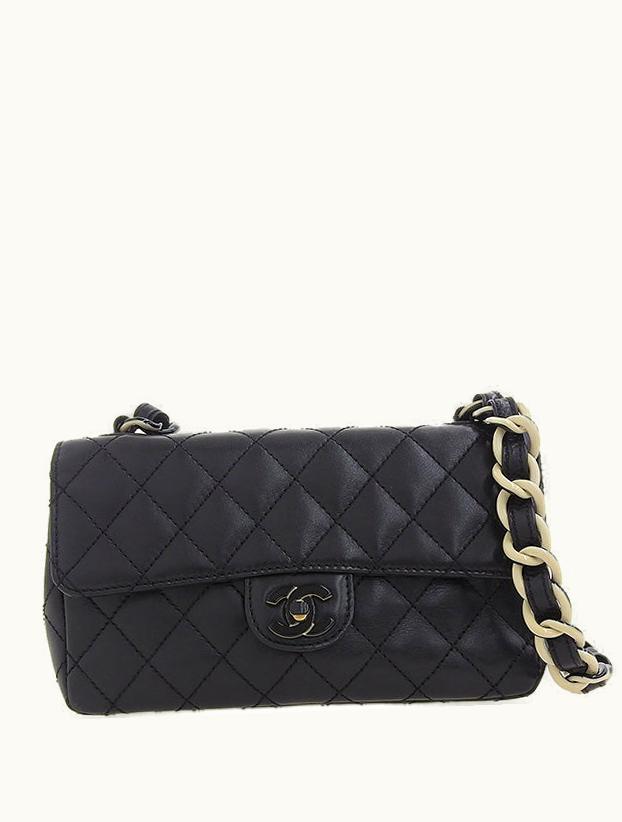 Chanel Chanel Around 2000 Made Turn-Lock Plastic Chain Bag Black