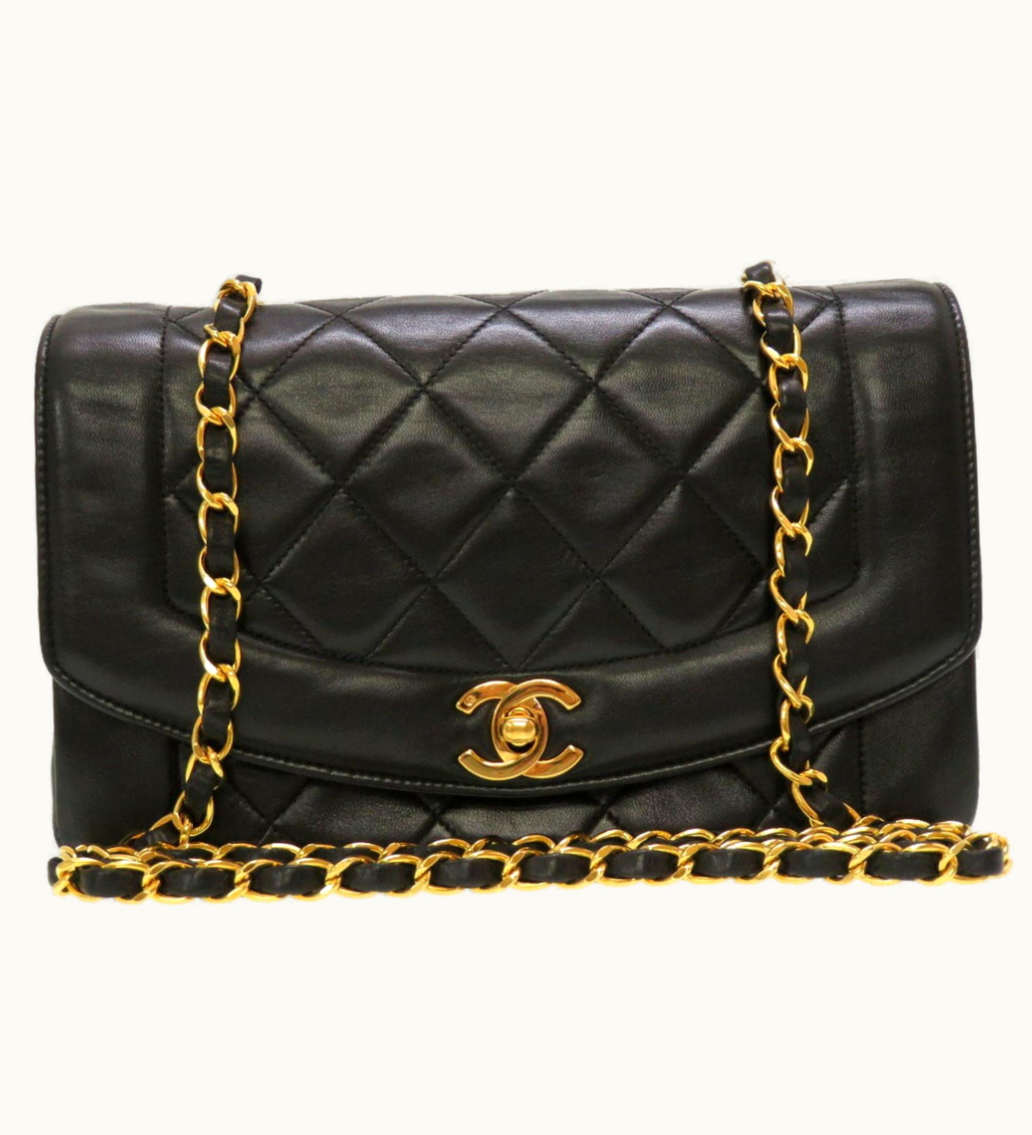 Chanel Diana 22 Lambskin Black No. 4 Gold Chain Shoulder Bag Matelasse Coco Mark Turnlock