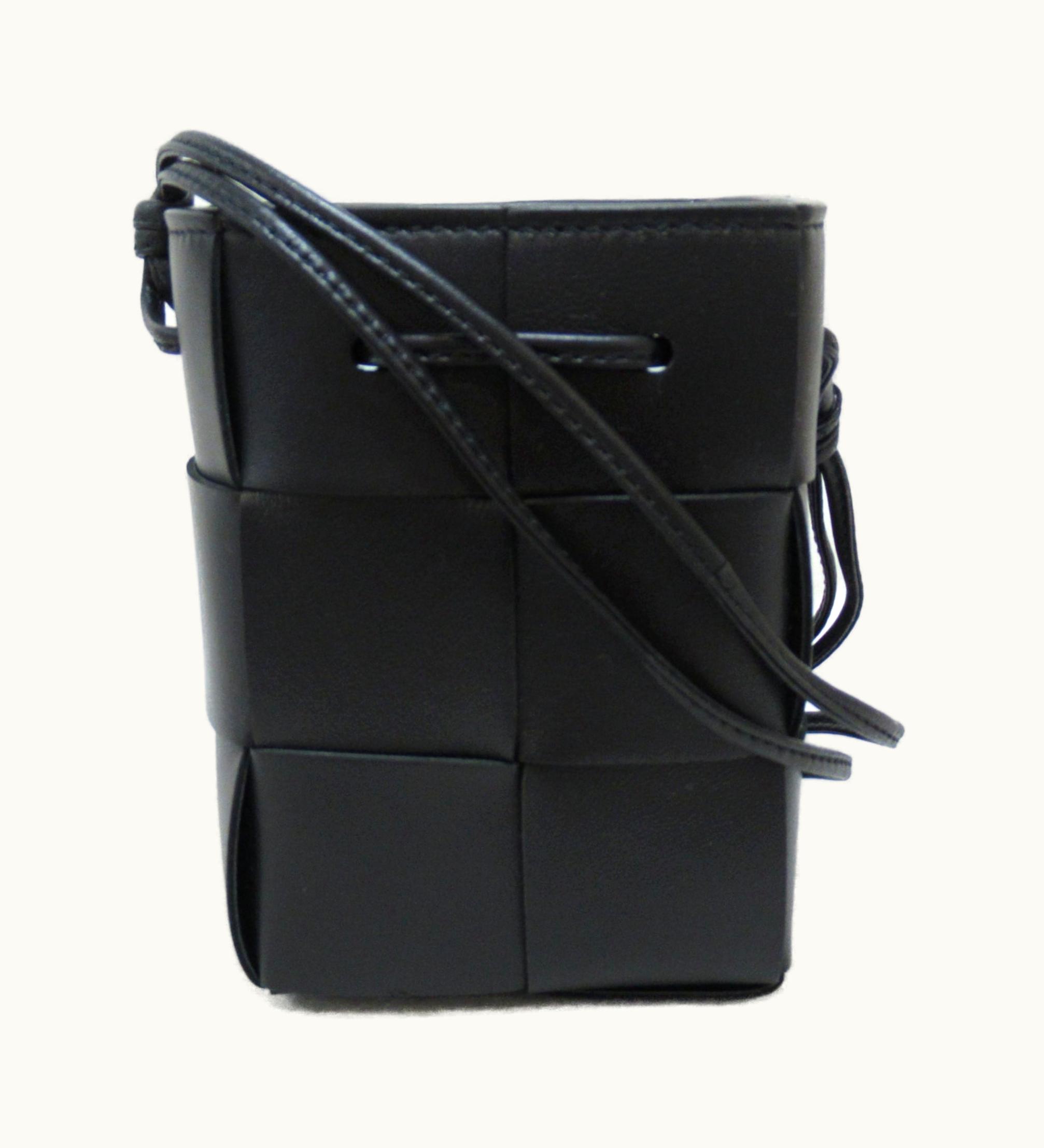 Bottega Veneta Cassette Mini Cross-Body Bucket Bag Black Calfskin [Cowhide] 680217Vcqc48425