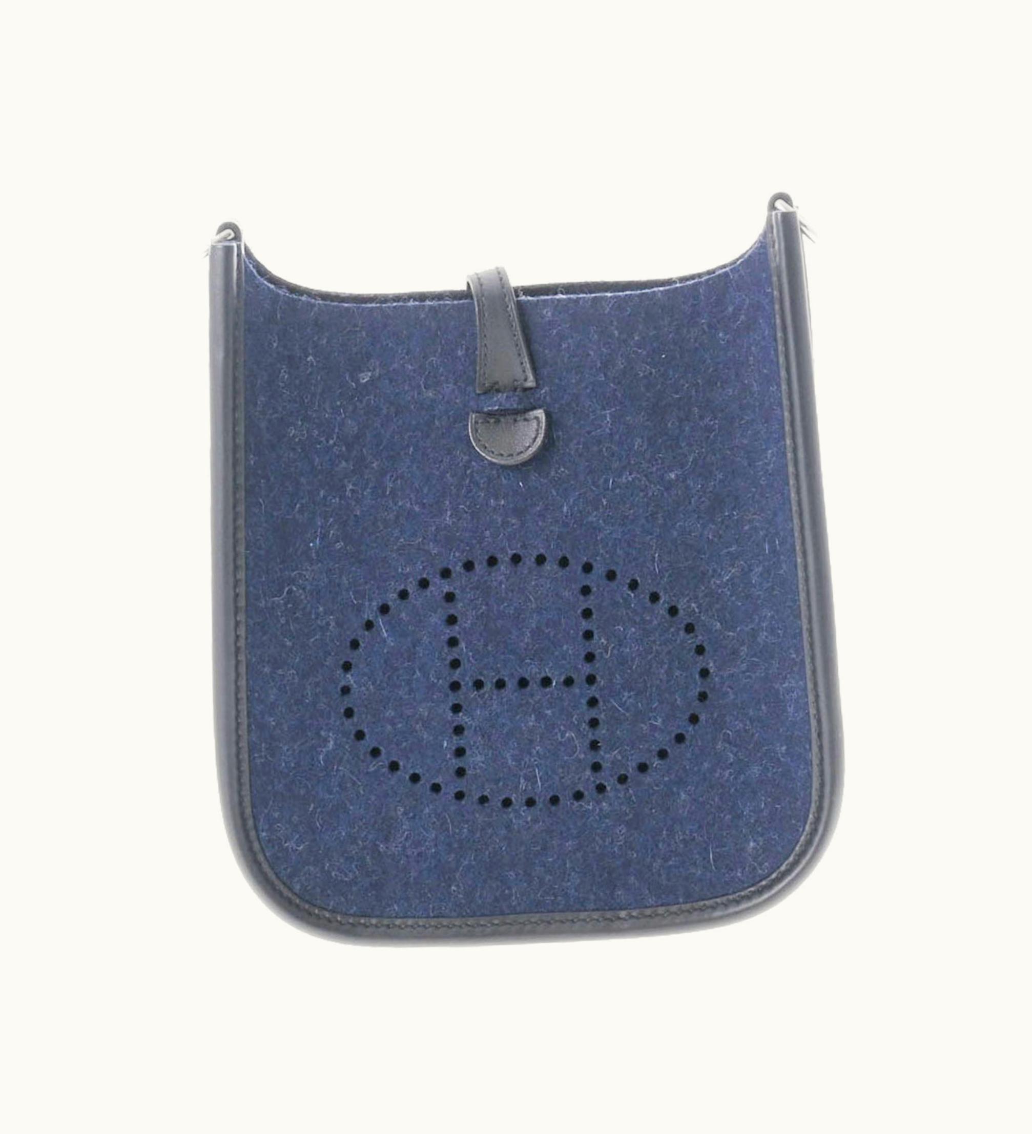 Hermès Hermès Evelyne Tpm Blue Nui Black Y Engraved [Around 2020] Women's Felt Shoulder Bag