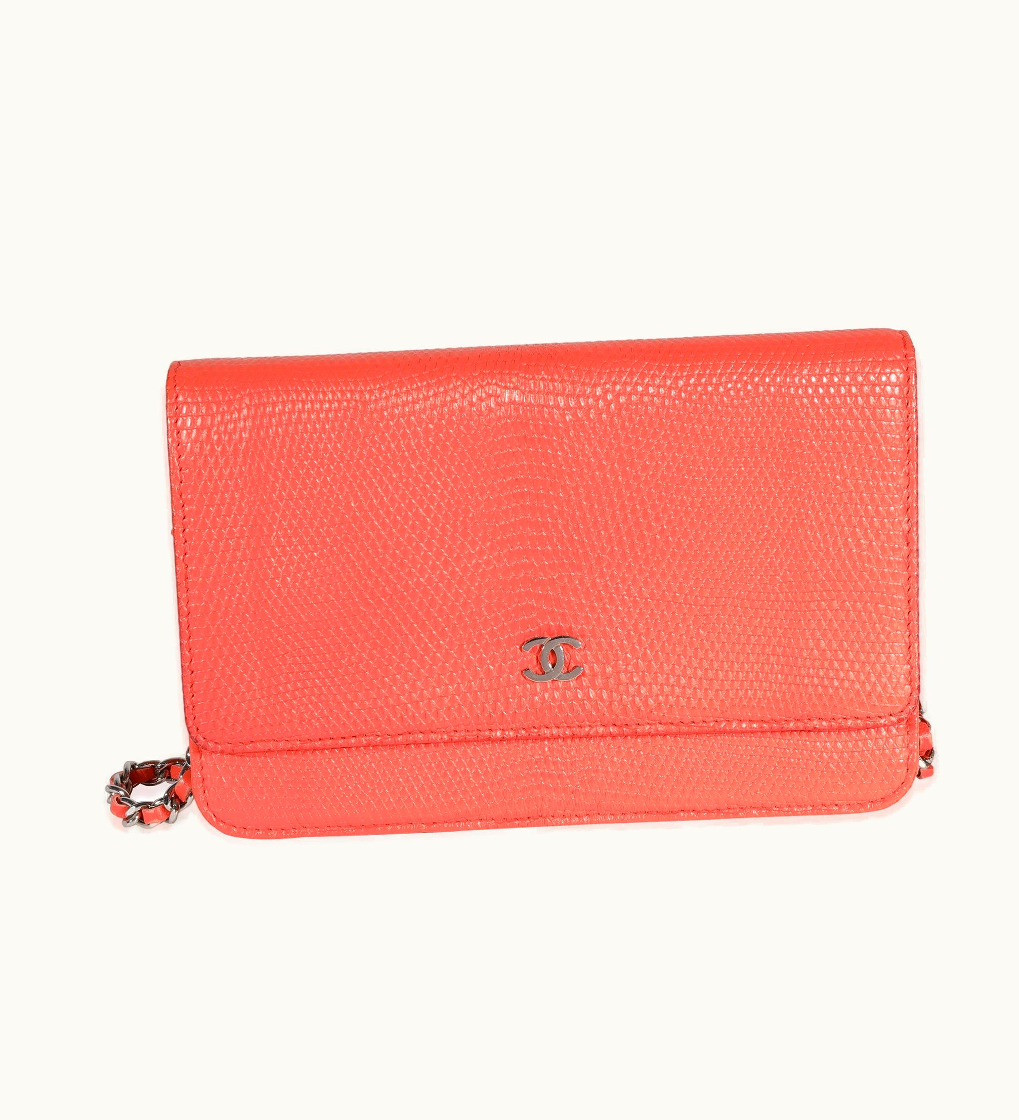 Chanel Chanel Coral Lizard Wallet On Chain