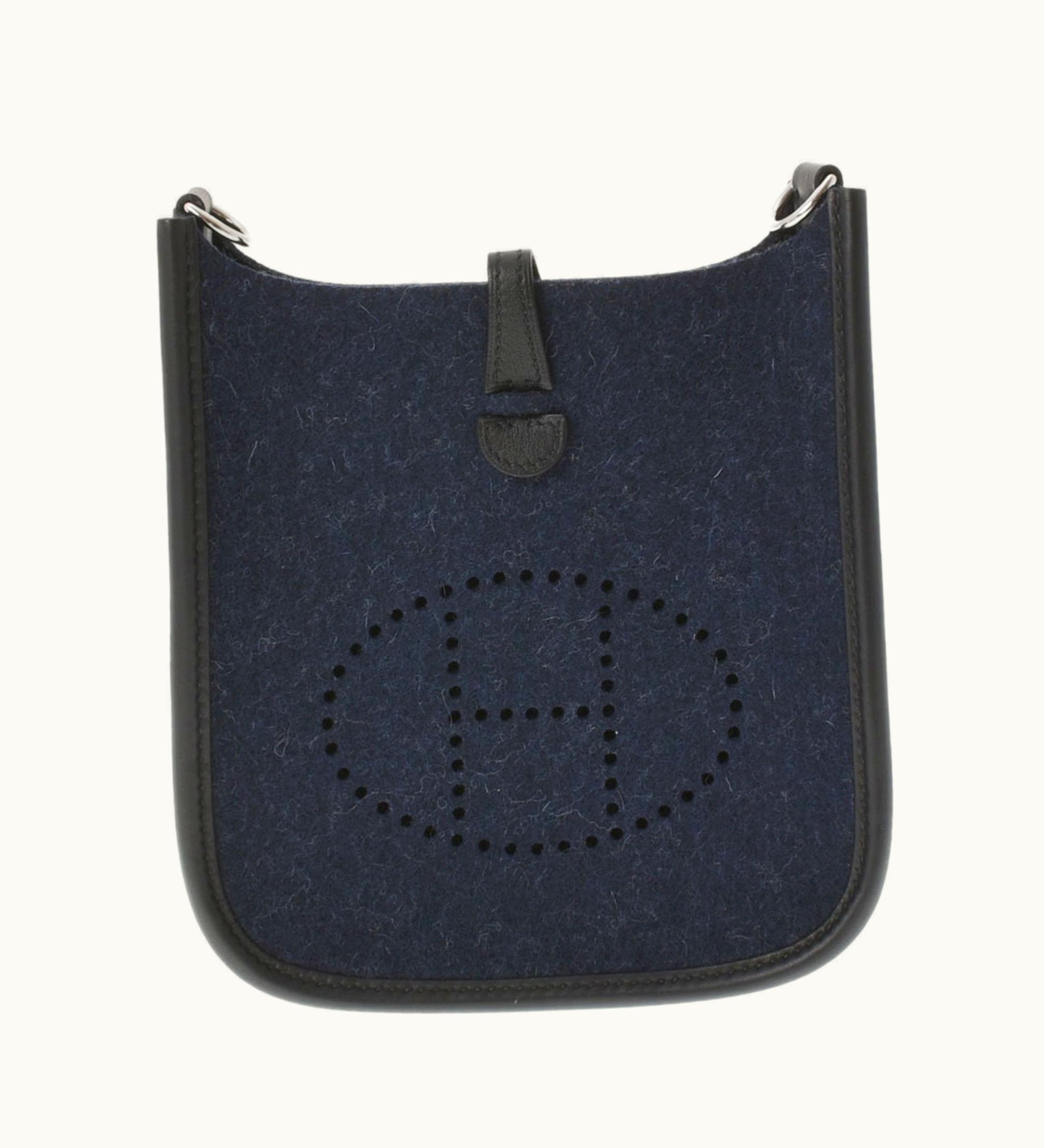 Hermès Hermès Evelyne Tpm Blue Nui Y Engraved (Around 2020) Women's Felt Shoulder Bag