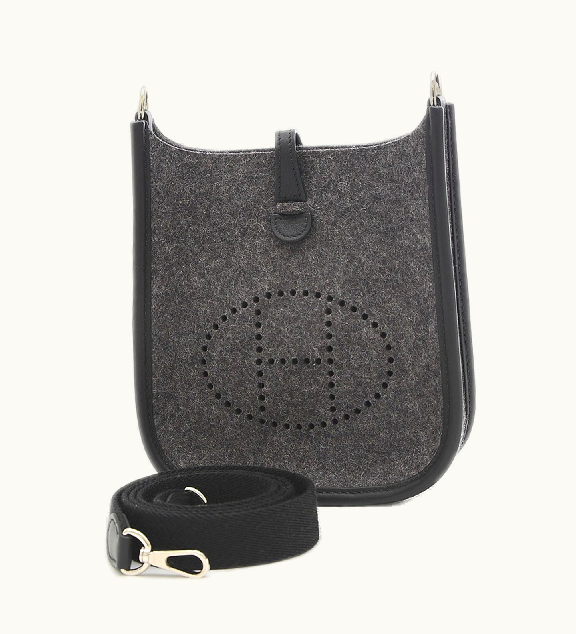 Hermès Hermès Evelyne Tpm Felt/Swift Shoulder Bag Grimoien/Black Silver Hardware Y Engraved