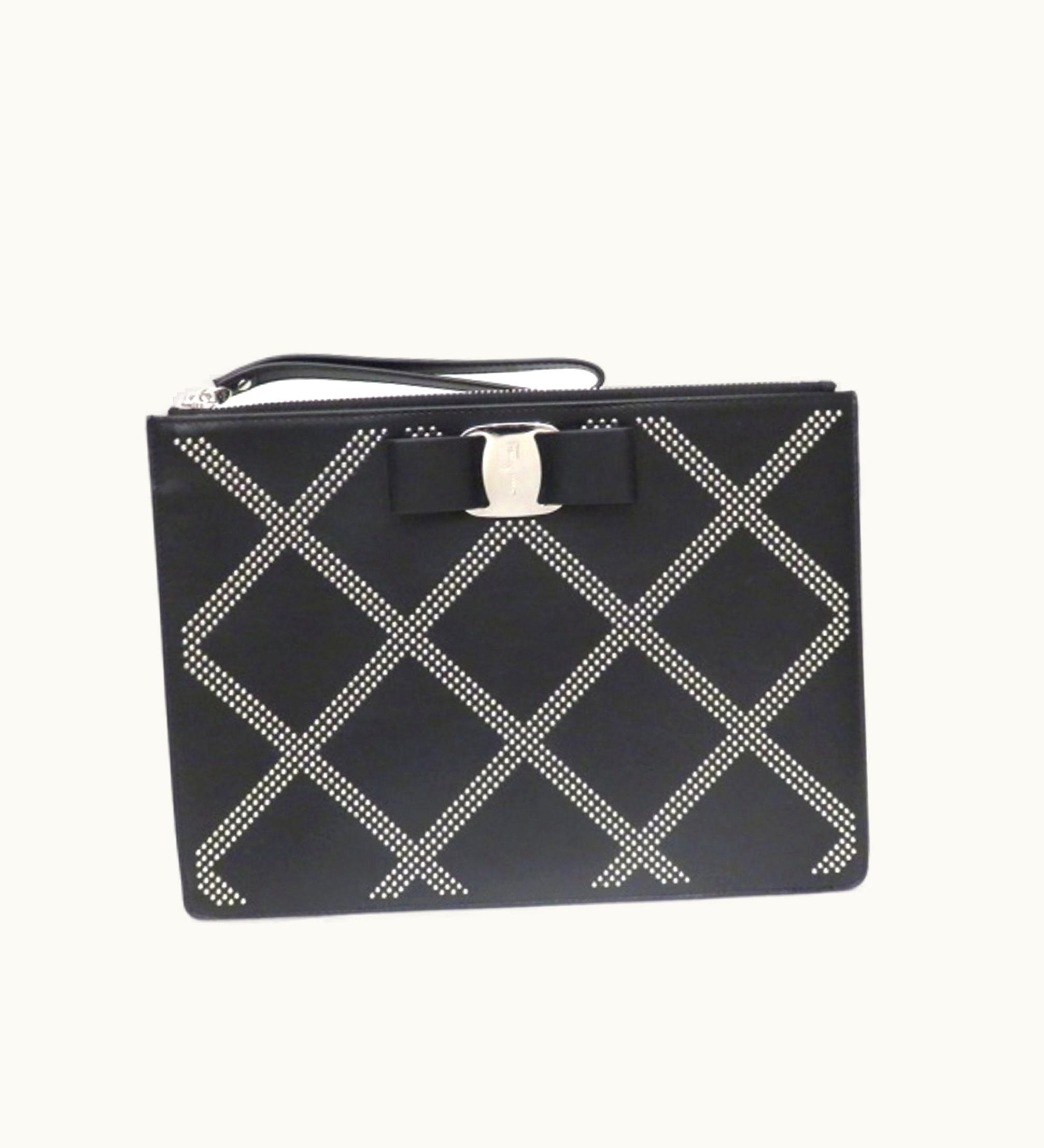 Salvatore Ferragamo Salvatore Ferragamo Ferragamo Vara 22D756 Bag Clutch Second Ladies