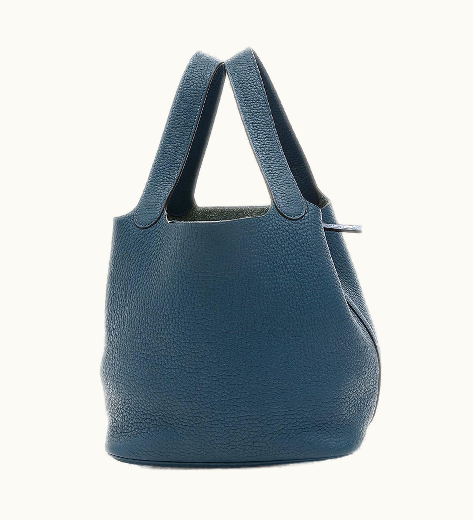 Hermès Hermès Picotin Lock MM 22 Taurillon Clemence Colver / Stamp Handbag