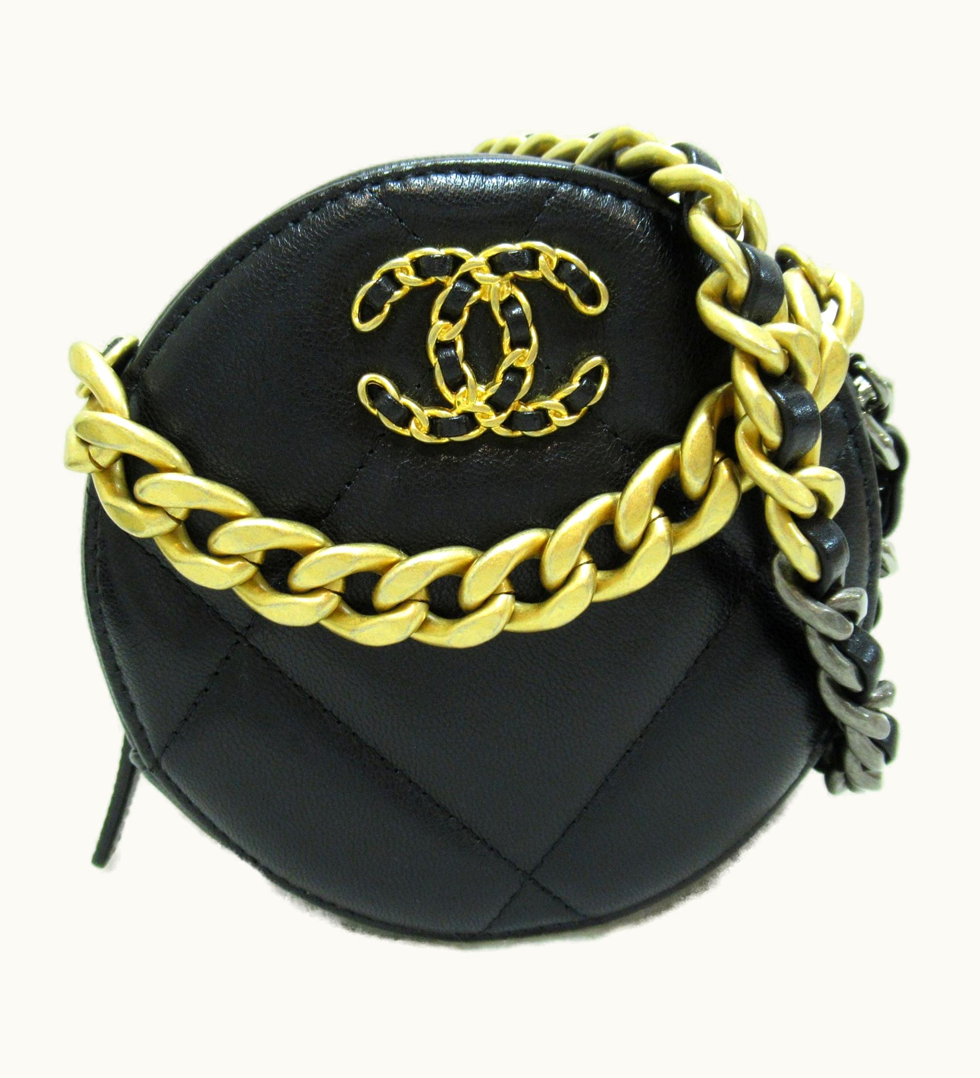 Chanel Chanel Round Clutch 19 Chainshoulder Bag Black Lambskin [Sheep Leather] Ap0945