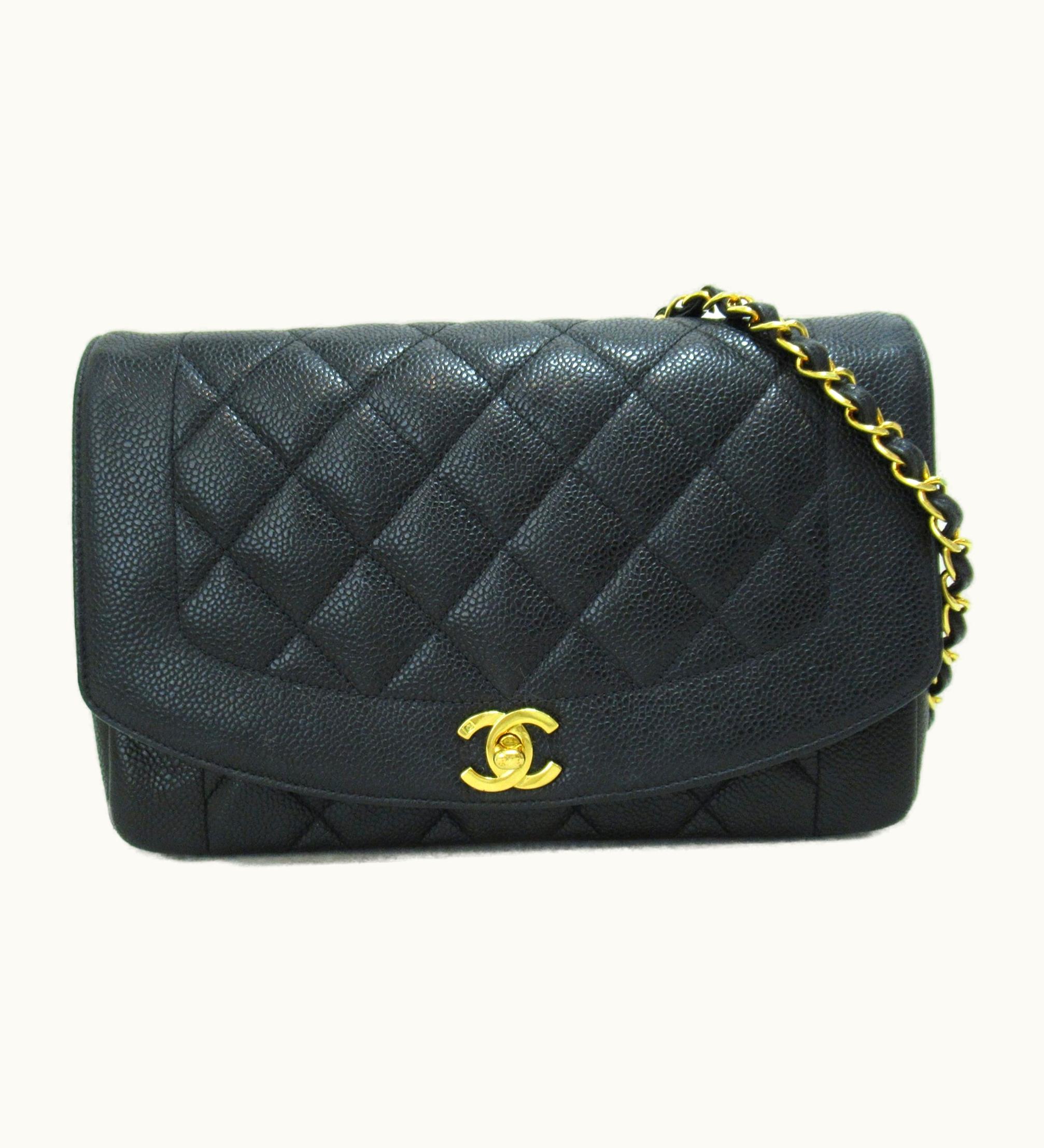 Chanel Chanel Diana Matelasse Chainshoulder25 Black Caviar Skin [Grained Calf]