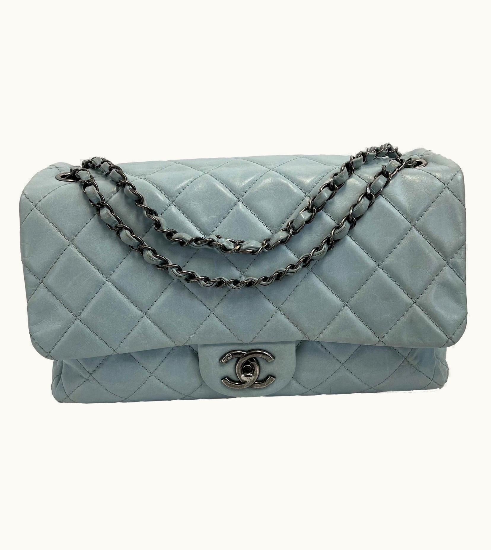 Chanel Chanel - Baby Blue Seasonal CC Jumbo Single Flap - Lambskin / Ruthenium Hardware