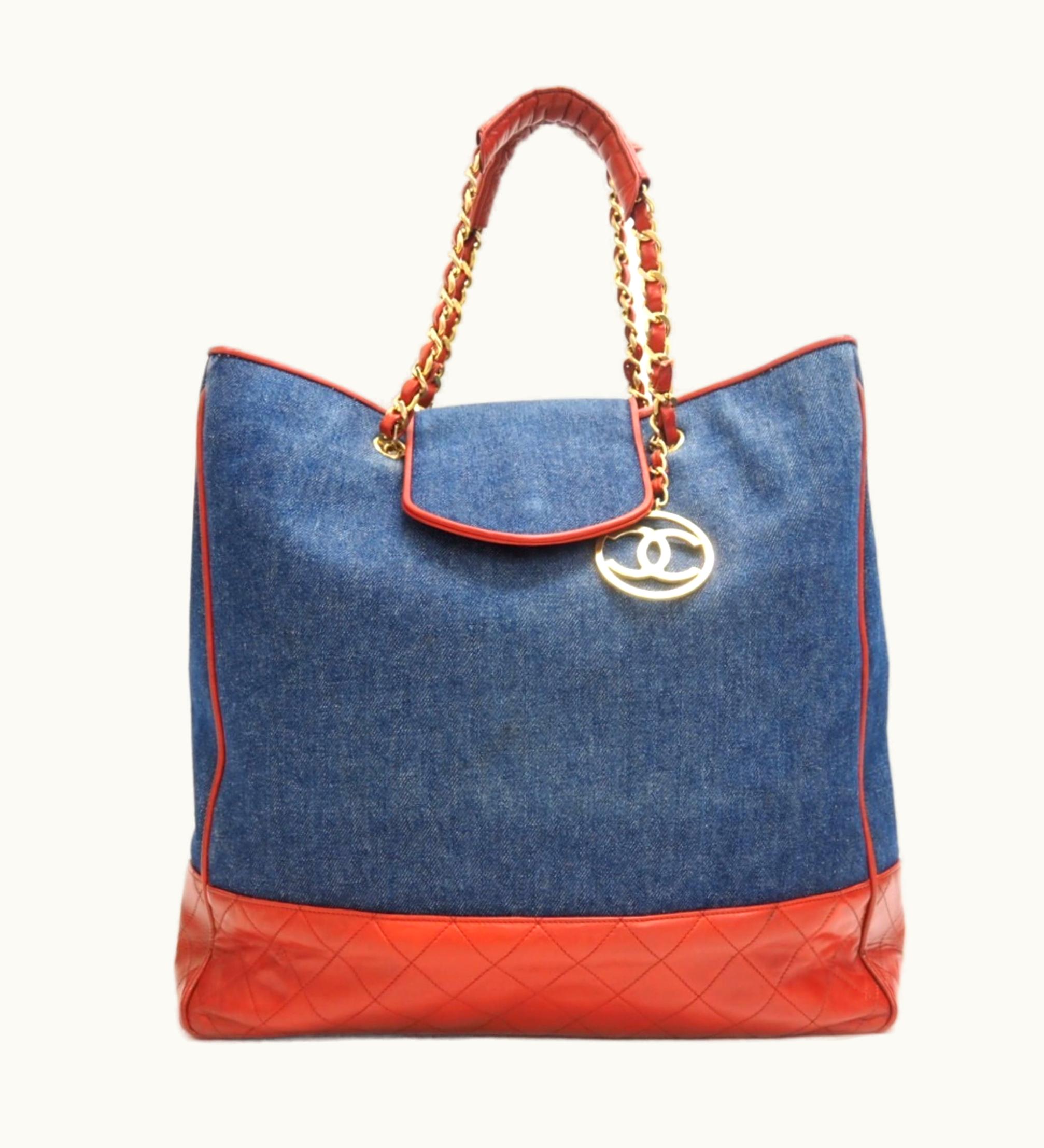 Chanel Chanel Matelasse Chain Tote Bag Coco Mark Navy Ladies