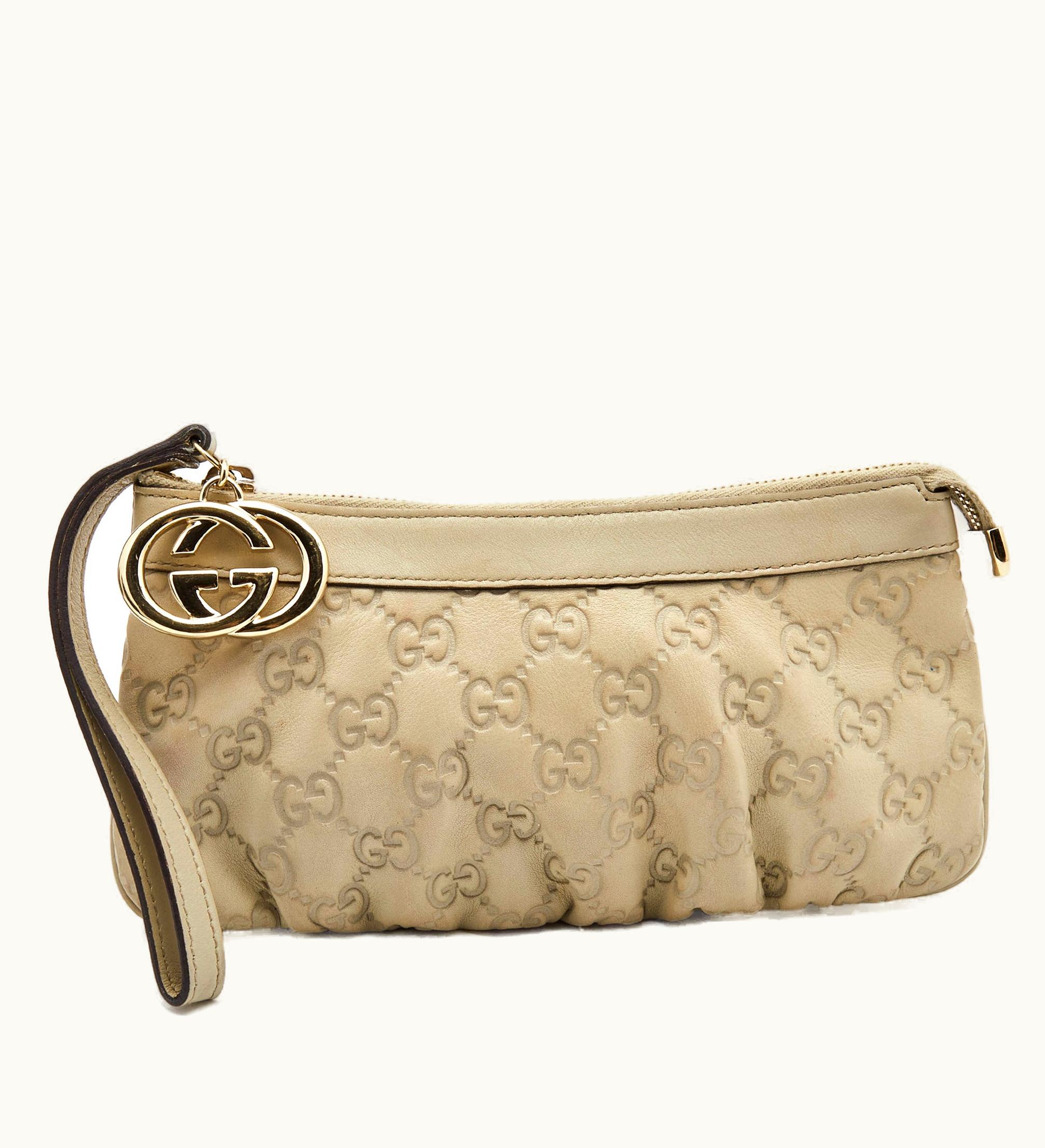 Gucci Gucci Off-White Ssima Leather Interlocking G Wristlet Clutch