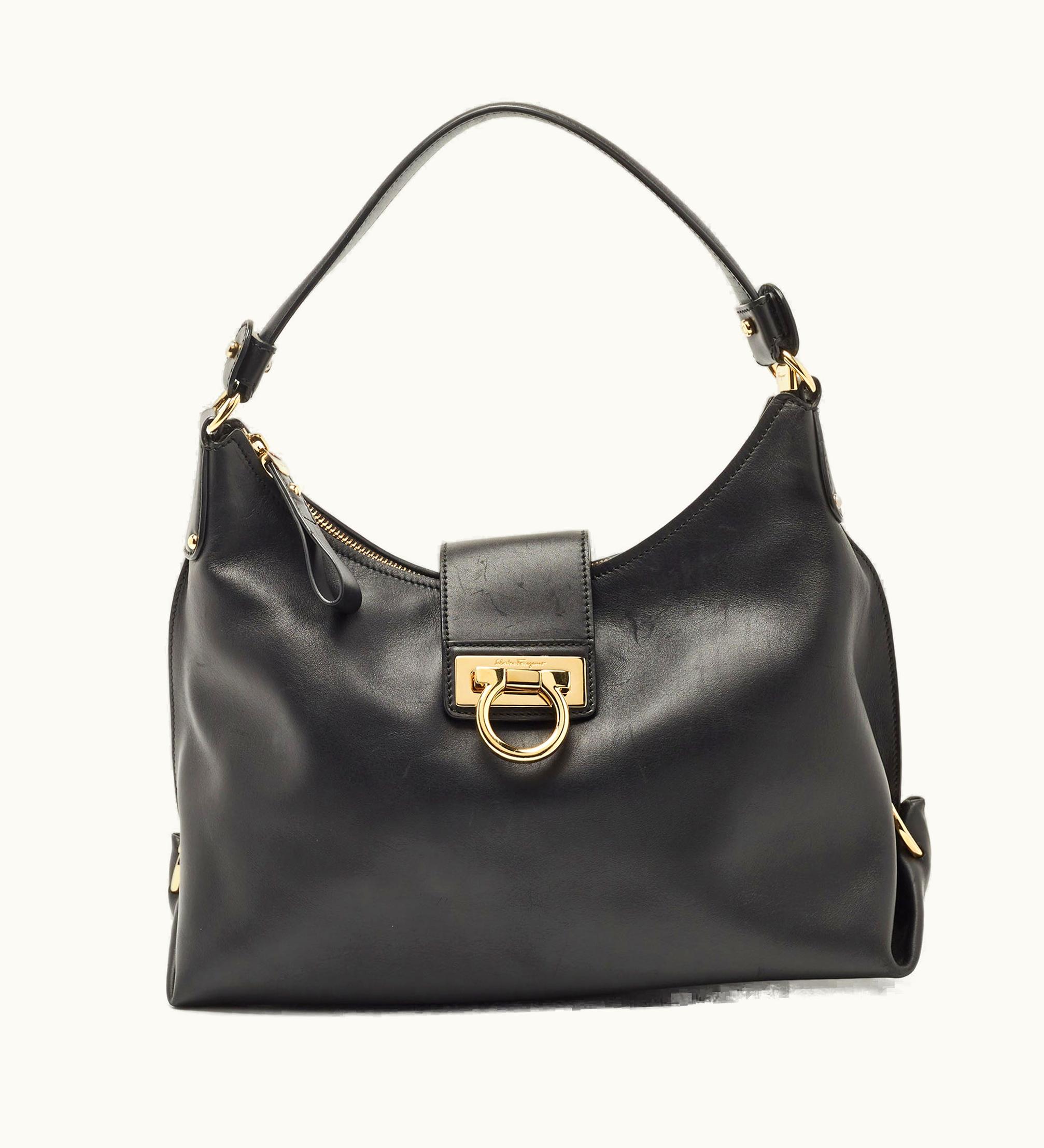 Salvatore Ferragamo Salvatore Ferragamo Black Leather Fanisa Hobo