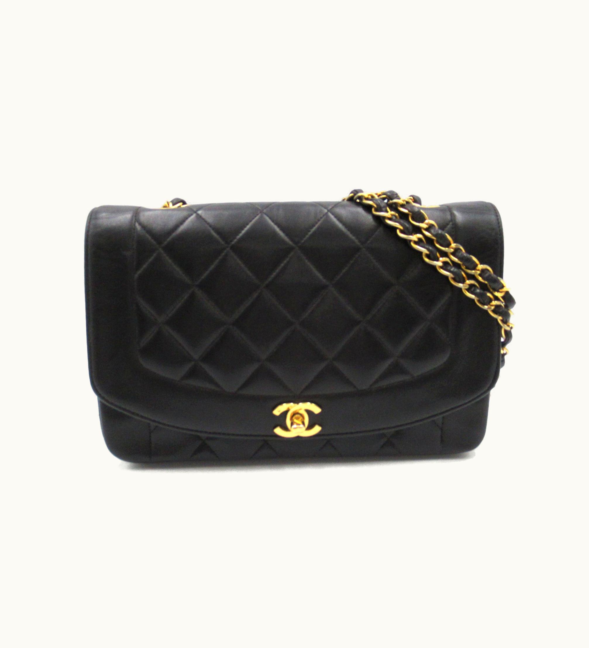 Chanel Chanel Diana Matelasse Chainshoulder Black Lambskin [Sheep Leather]