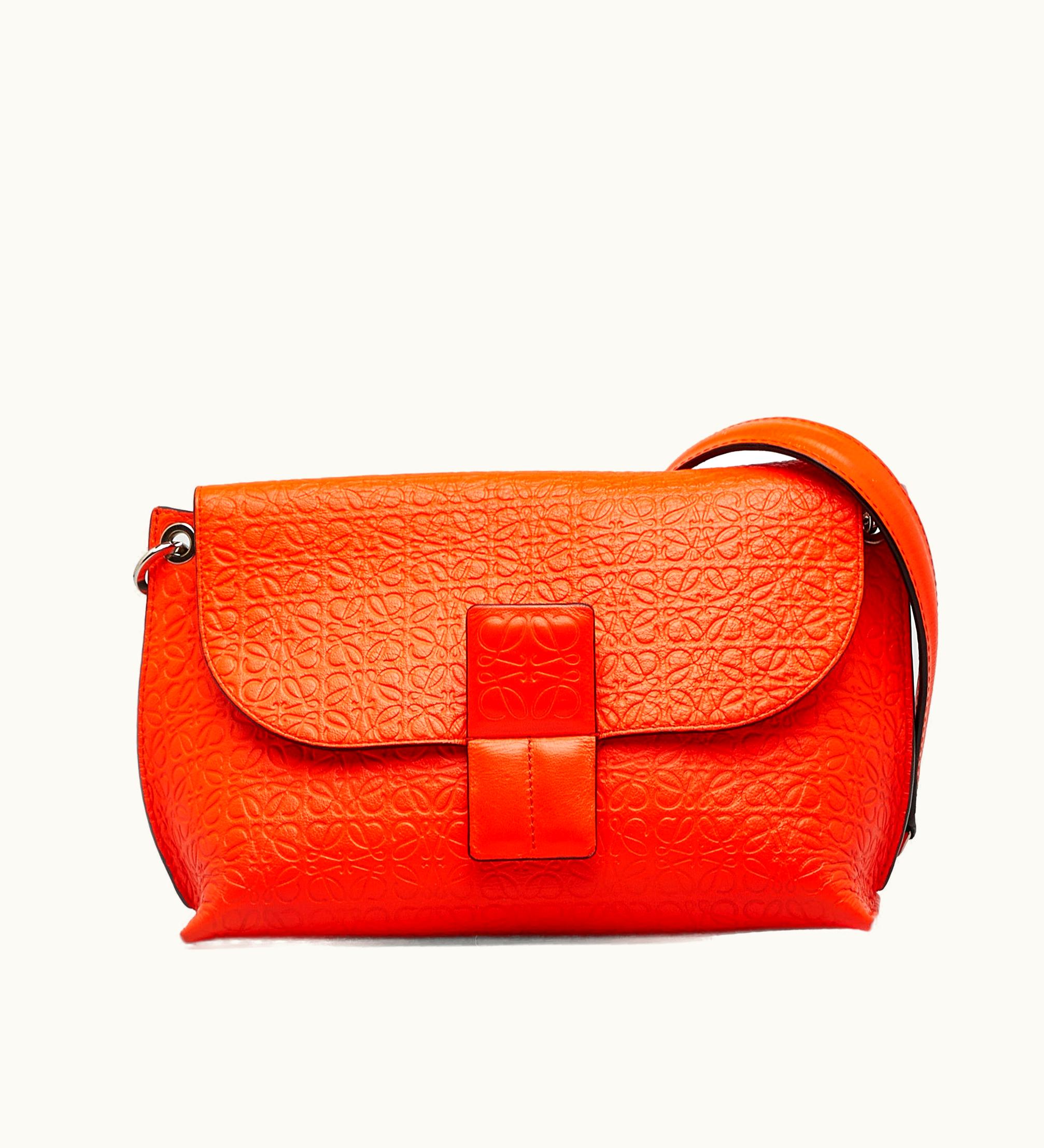 Loewe Loewe Anagram Avenue Crossbody Bag