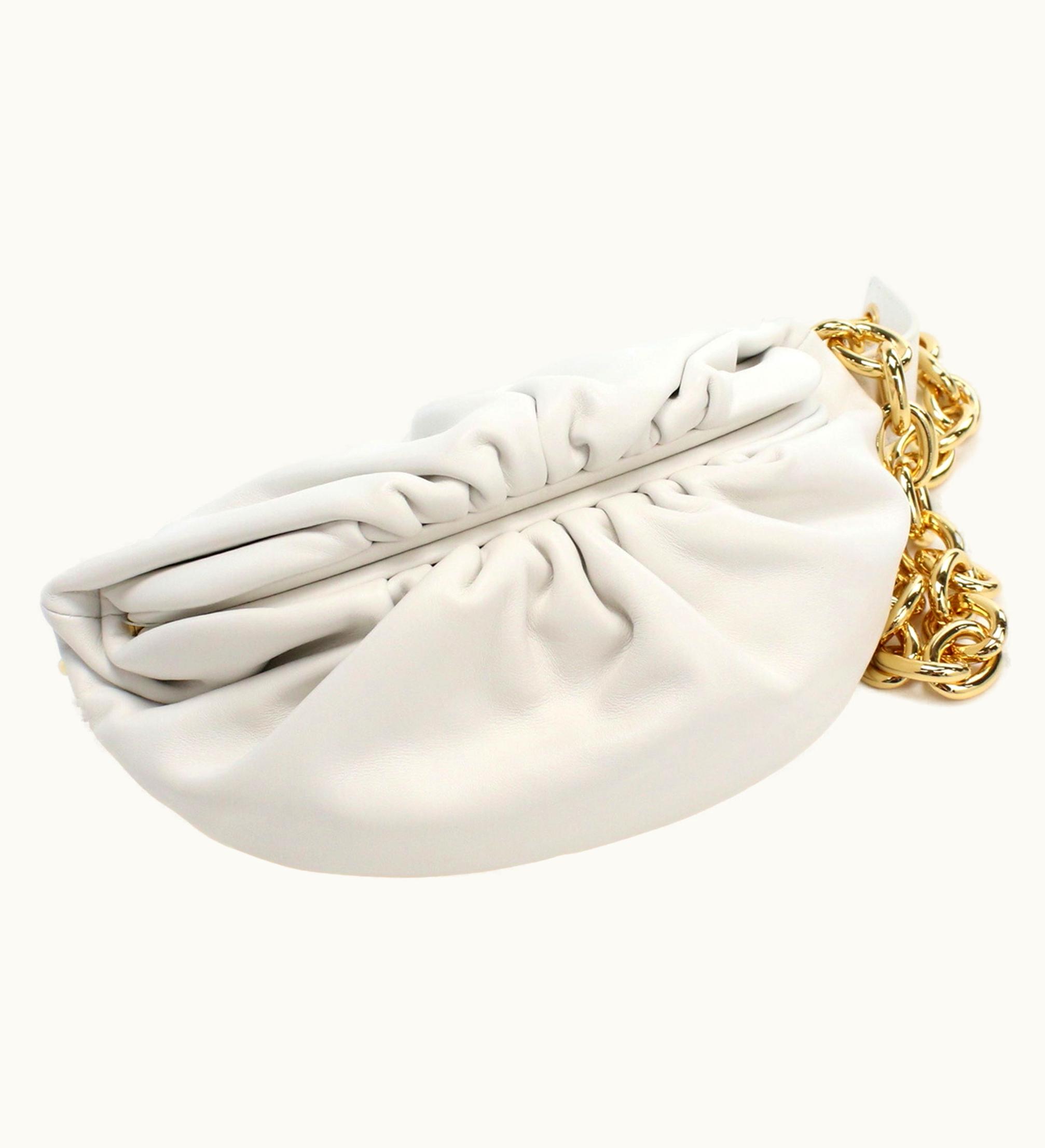 Bottega Veneta Bottega Veneta 651445 VCP41 Body Bag Leather Black