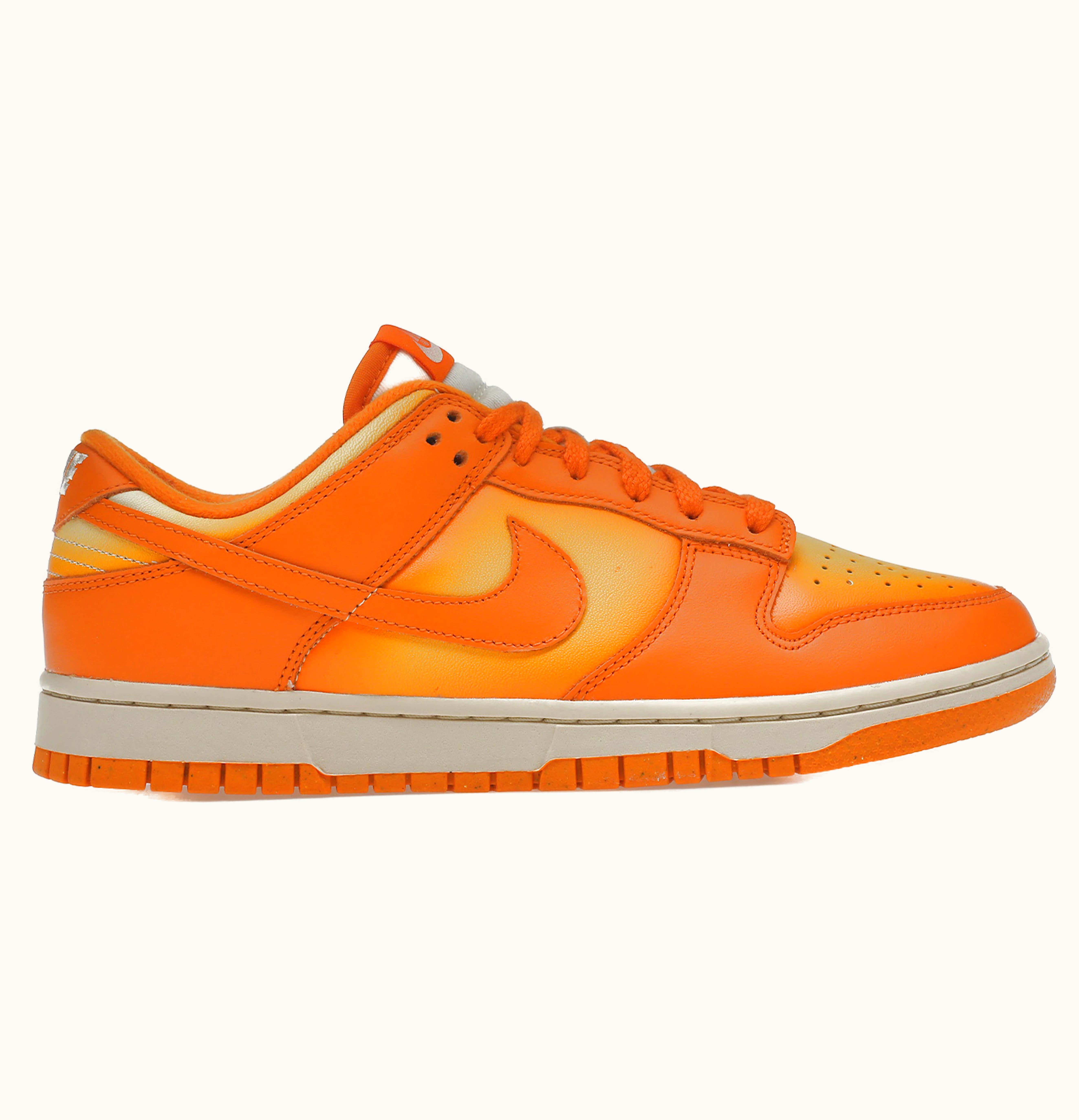 Nike Nike Dunk Low Magma Orange W
