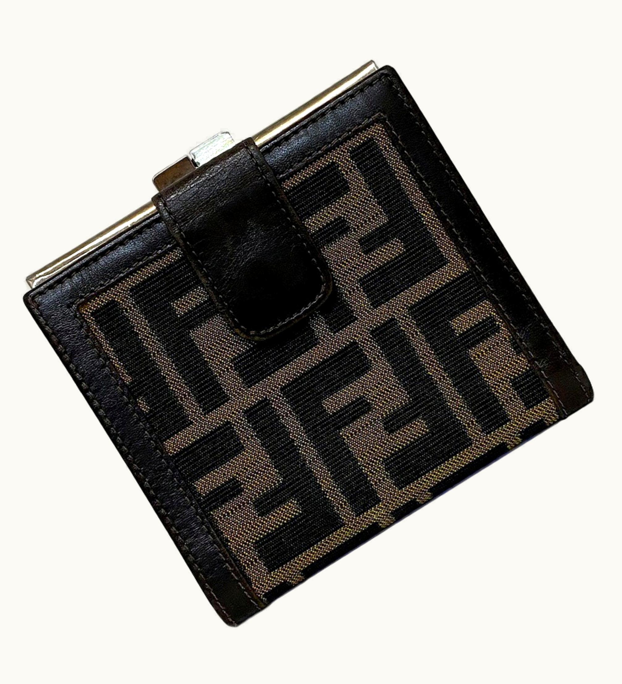 Fendi Fendi Zucca F-14349 Women's Leather, Canvas Wallet (Bi-Fold) Brown, Khaki