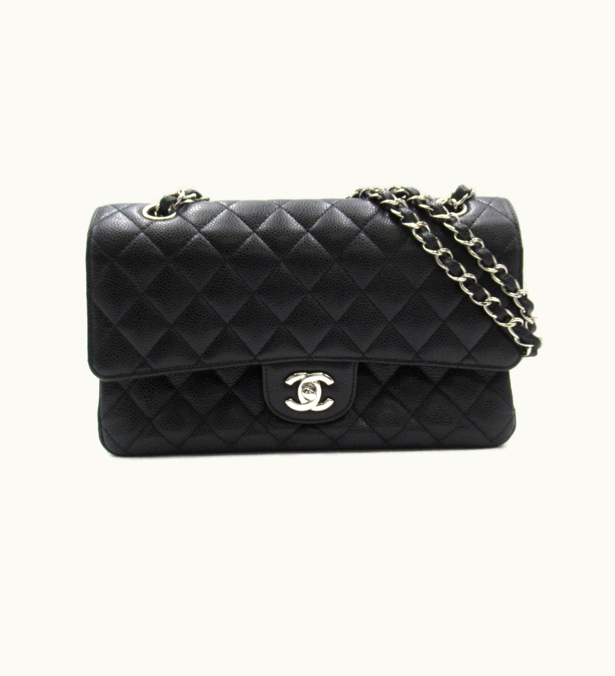 Chanel Chanel Matelasse W Flap Chainshoulder Black Caviar Skin [Grained Calf]
