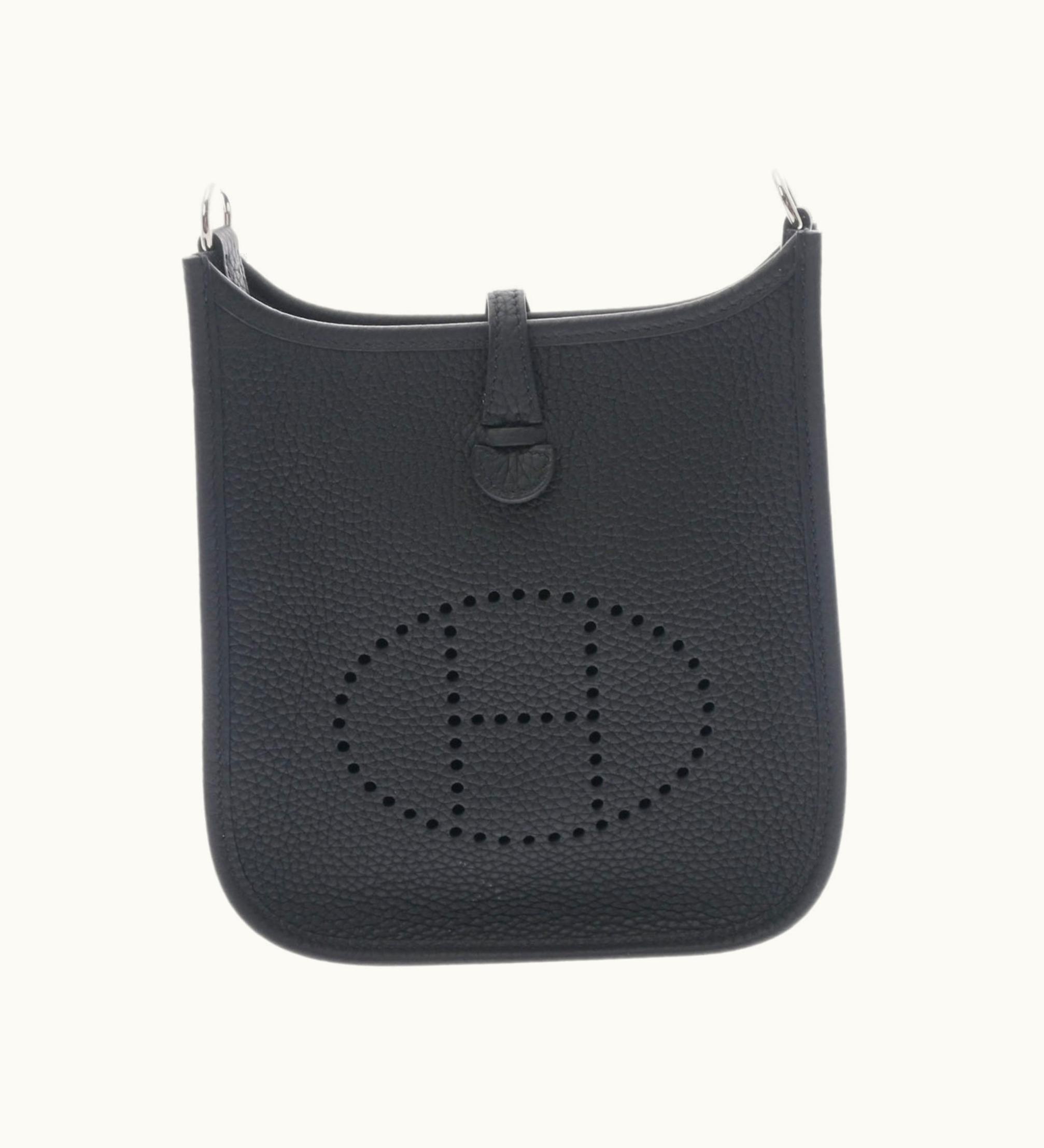 Hermès Hermès Evelyne Tpm Black Palladium Hardware U Engraved [Around 2022] Women's Taurillon Clemence Shoulder Bag