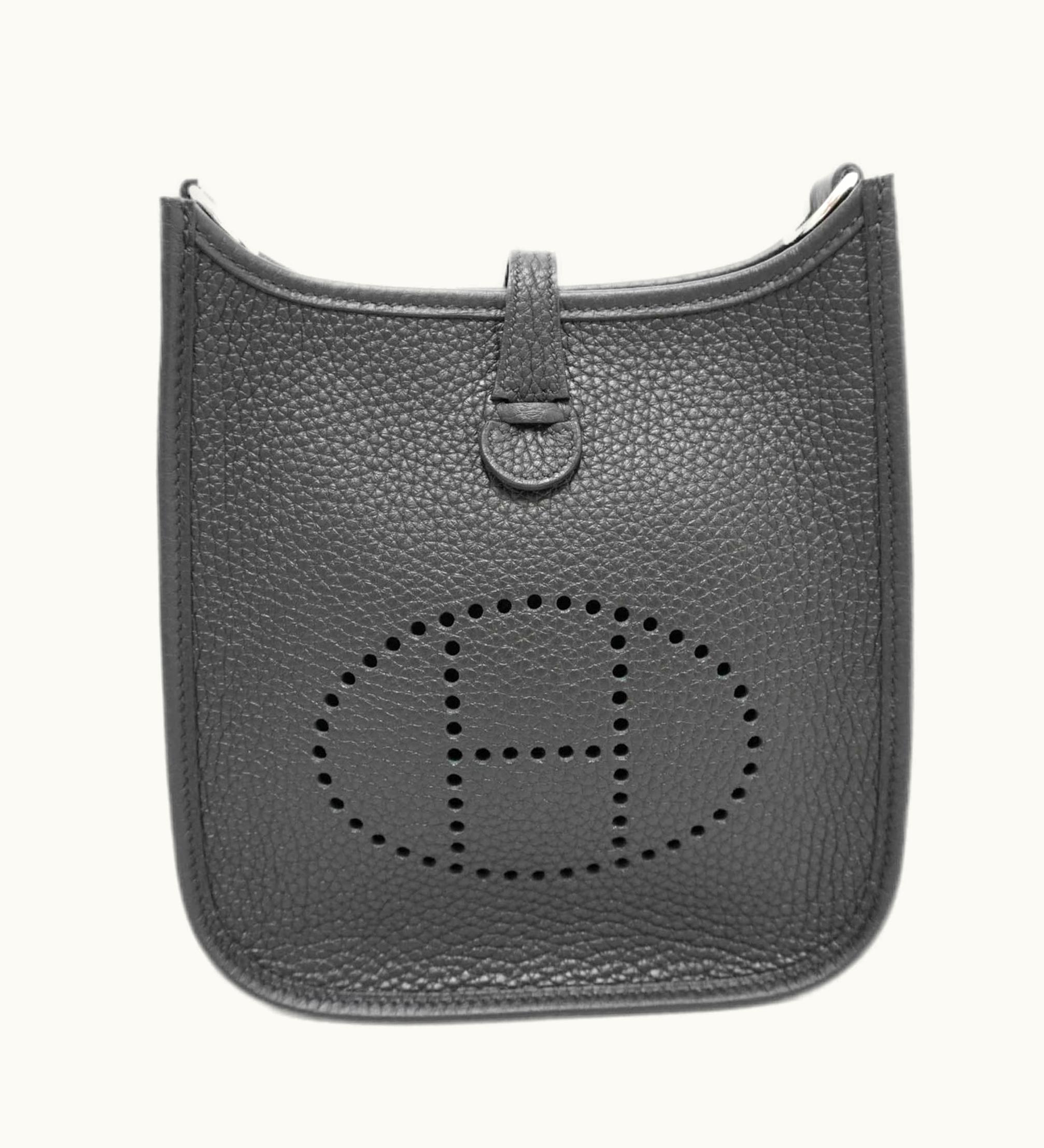 Hermès Hermès Evelyne Tpm Shoulder Bag Black Sv Metal Fittings Taurillon U Engraved Women's Men's