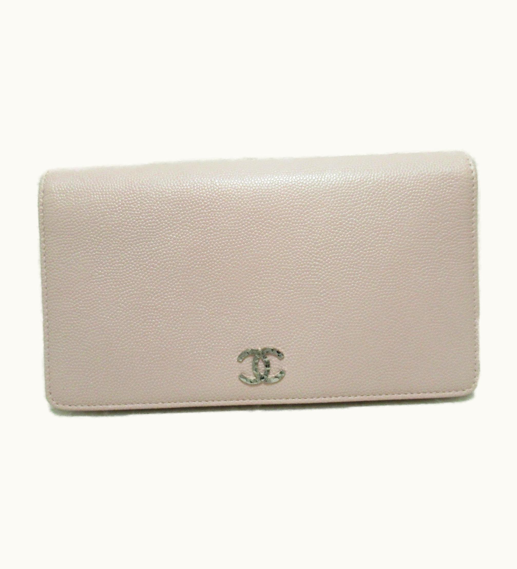 Chanel Chanel Round Long Wallet Pink Caviar Skin [Grained Calf]
