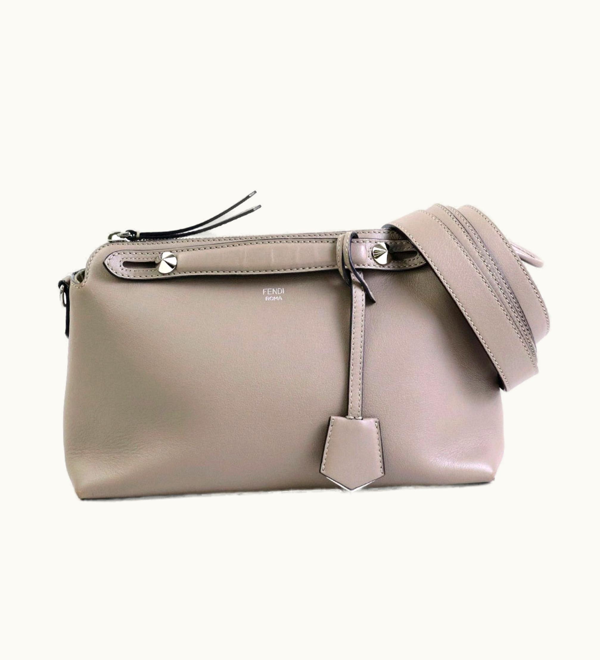 Fendi Fendi Handbag Shoulder Bag Visible Medium Leather Greige Women's 8Bl146・1D5