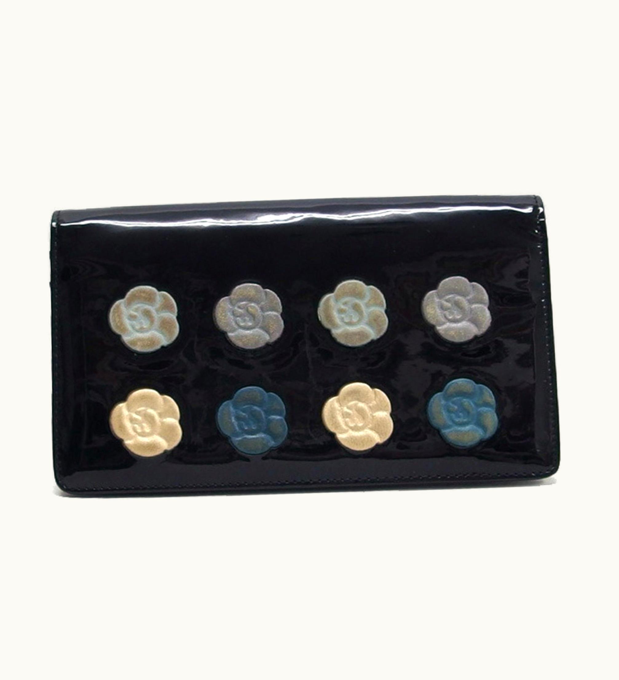 Chanel Chanel Camellia Makeup Palette Bi-Fold Long Wallet Blue