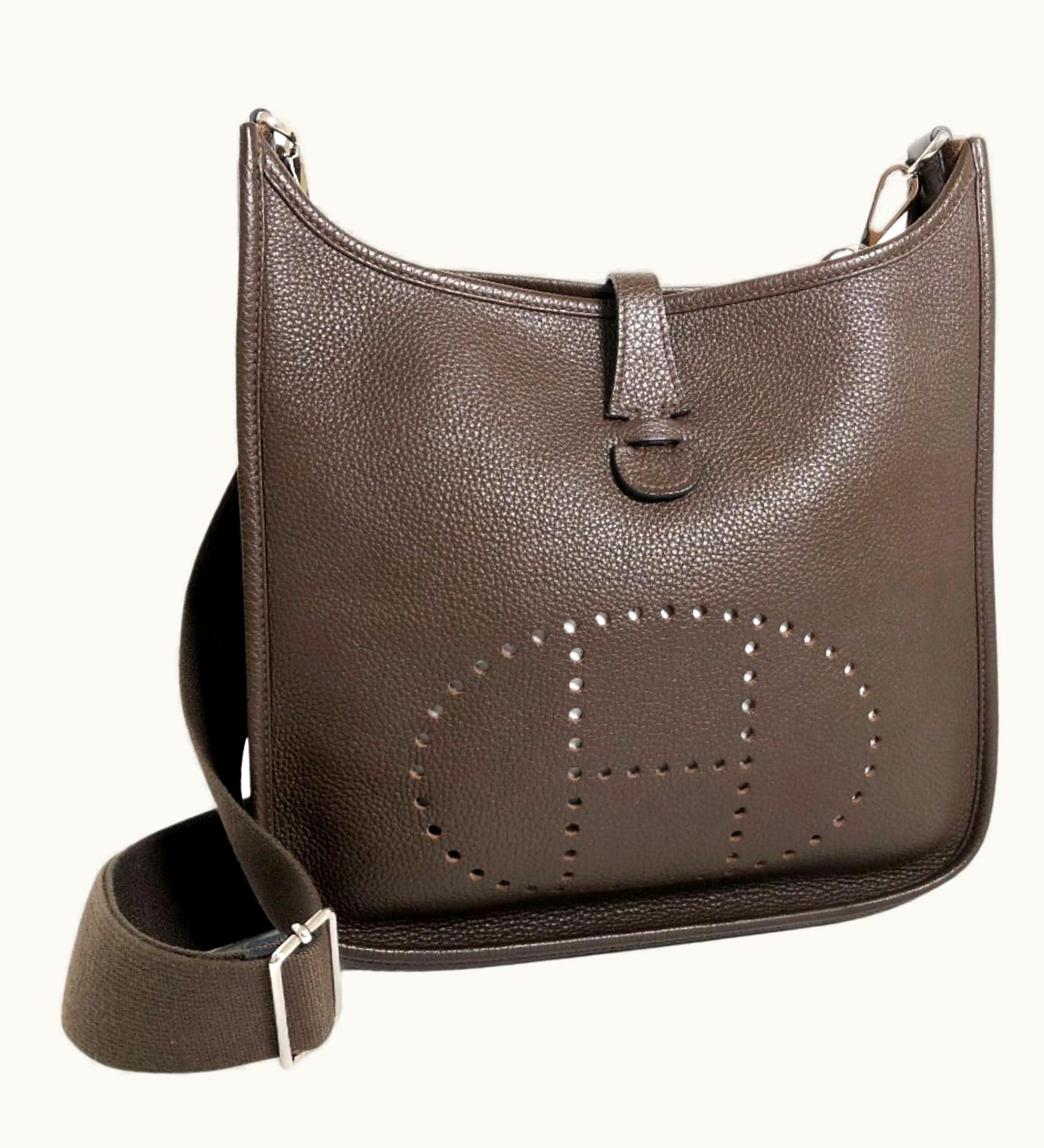 Hermès Hermès Shoulder Bag Evelyne 3 PM Jo Engraved 2011 Limited Edition Taurillon Clemence Brown Women's
