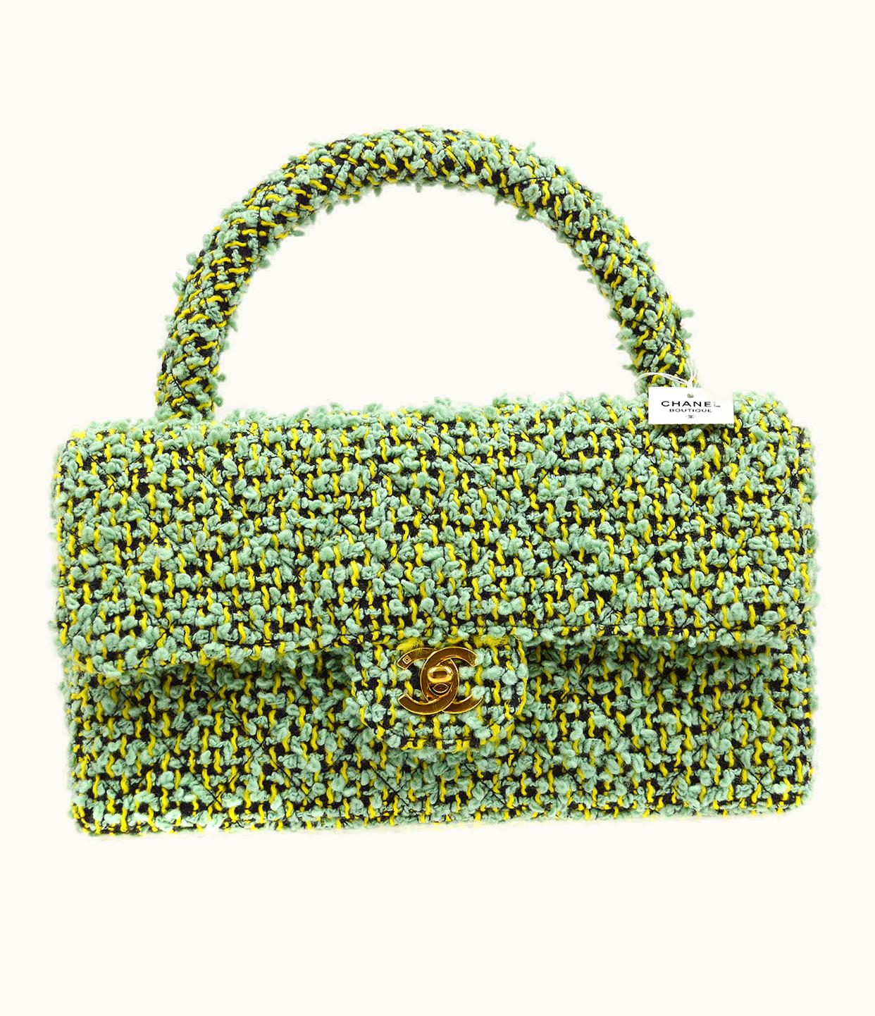 Chanel Chanel * 1994 Classic Flap Handbag Medium Green Tweed 54084