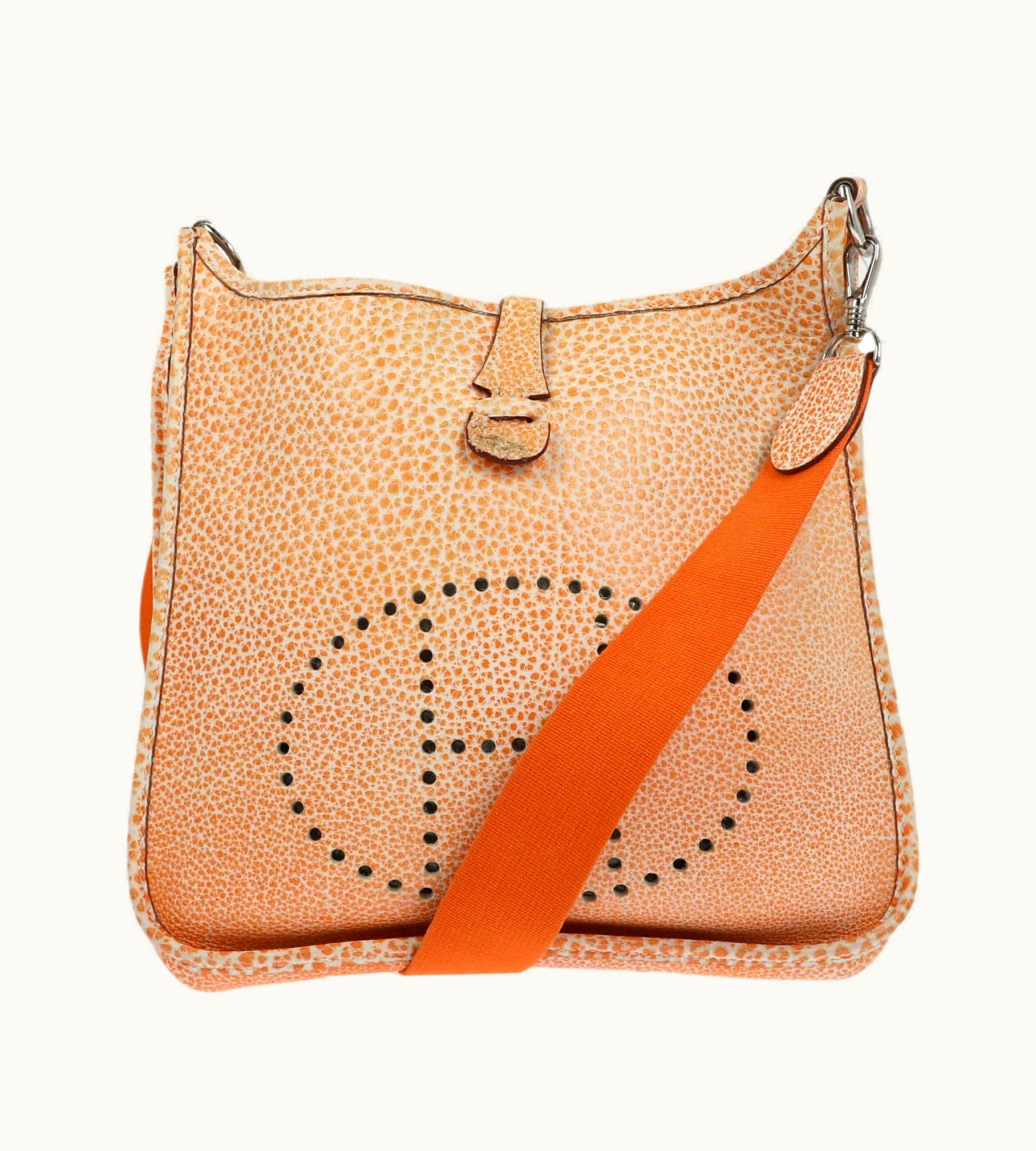 Hermès Hermès Evelyne I Shoulder Bag In Orange Leather