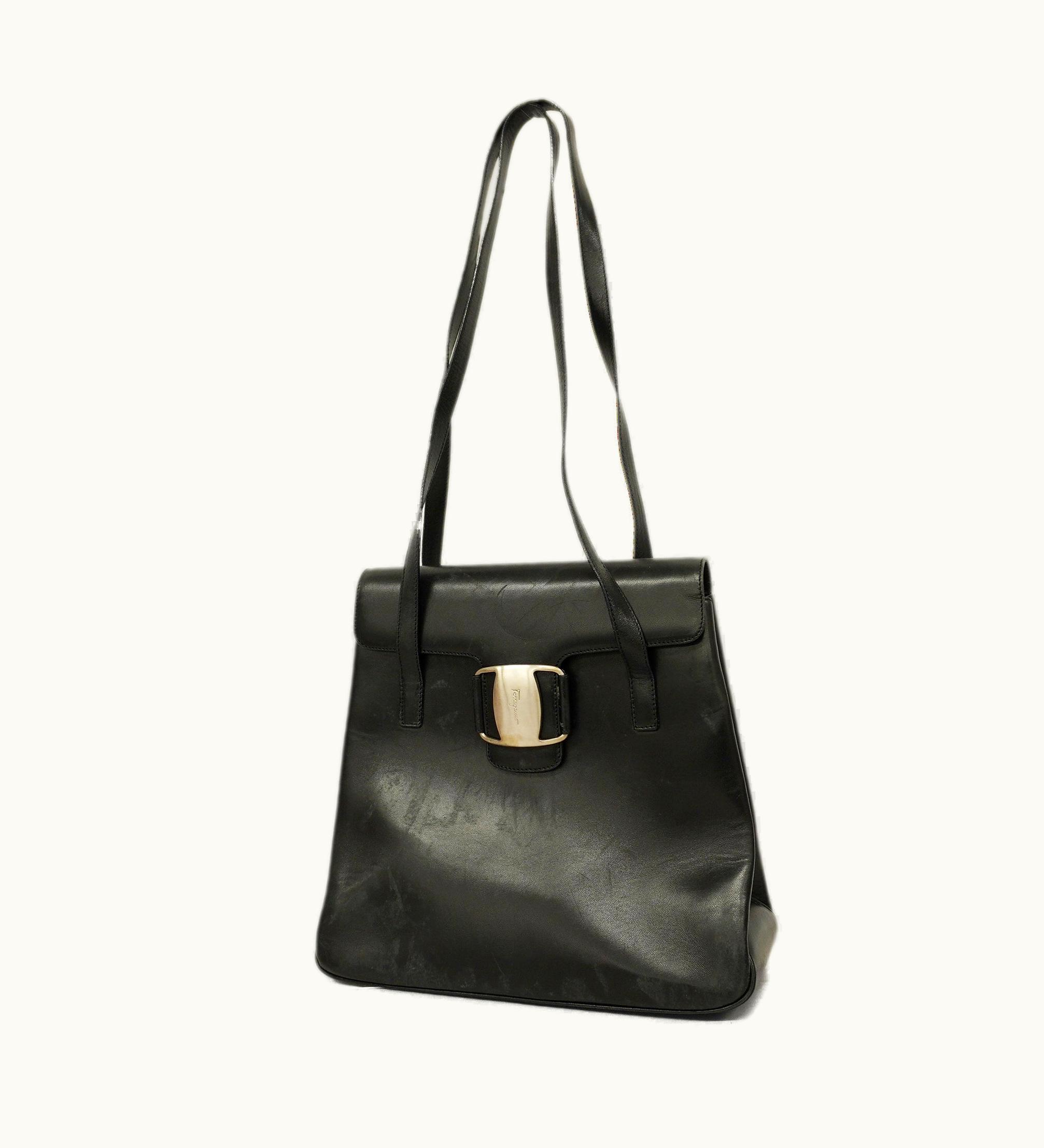 Salvatore Ferragamo Salvatore Ferragamo Vara Shoulder Bag Women's Black