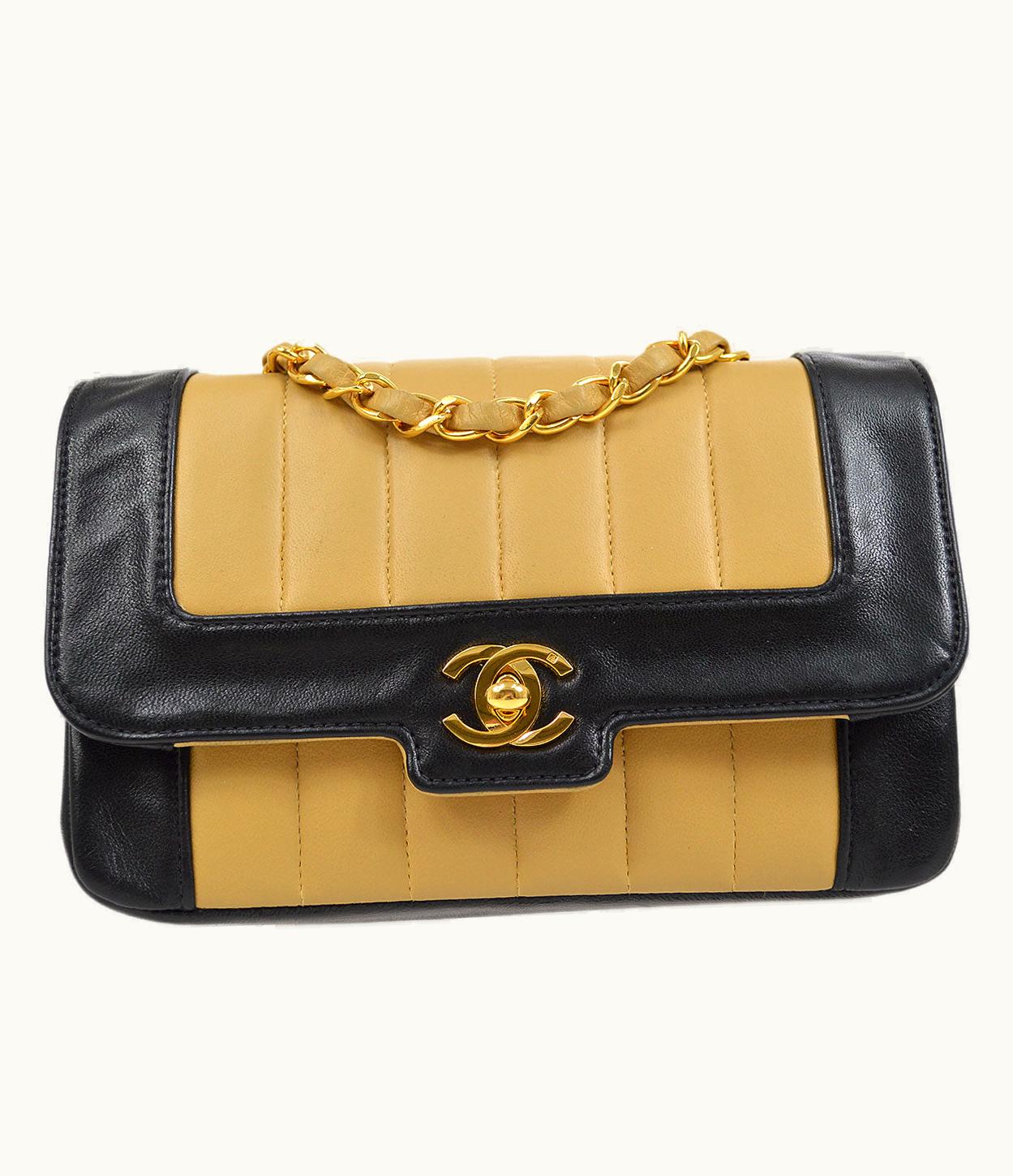 Chanel Chanel 1991-1994 Beige Lambskin Vertical Border Flap Mini 23017