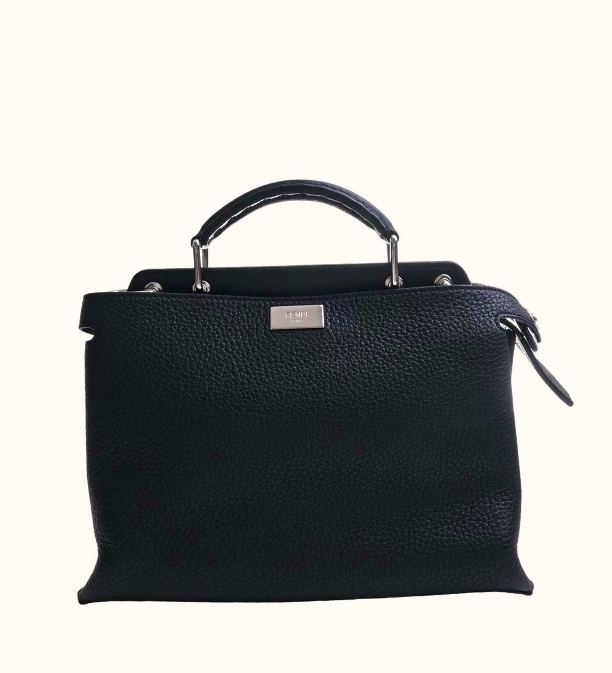 Fendi Fendi Selleria Leather Peekaboo Essential Handbag 7Va506 Black Ladies