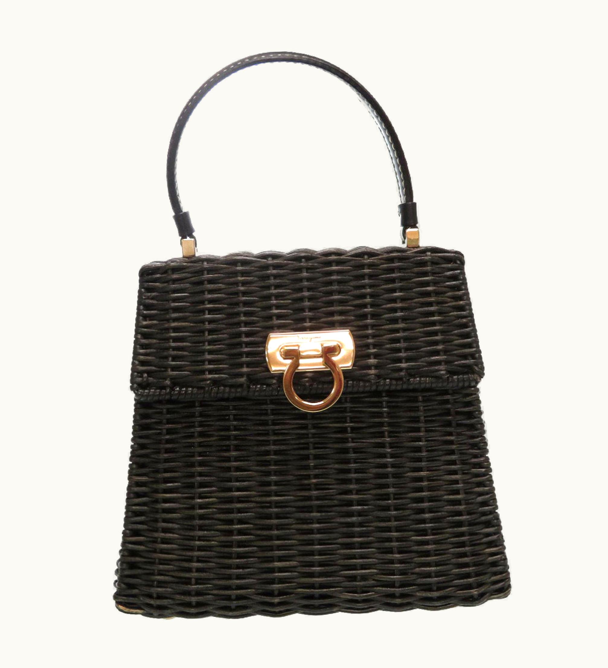 Salvatore Ferragamo Salvatore Ferragamo Gancini Straw Black Gold Hardware Dv-21 3403 Handbag 0040 Salvatore