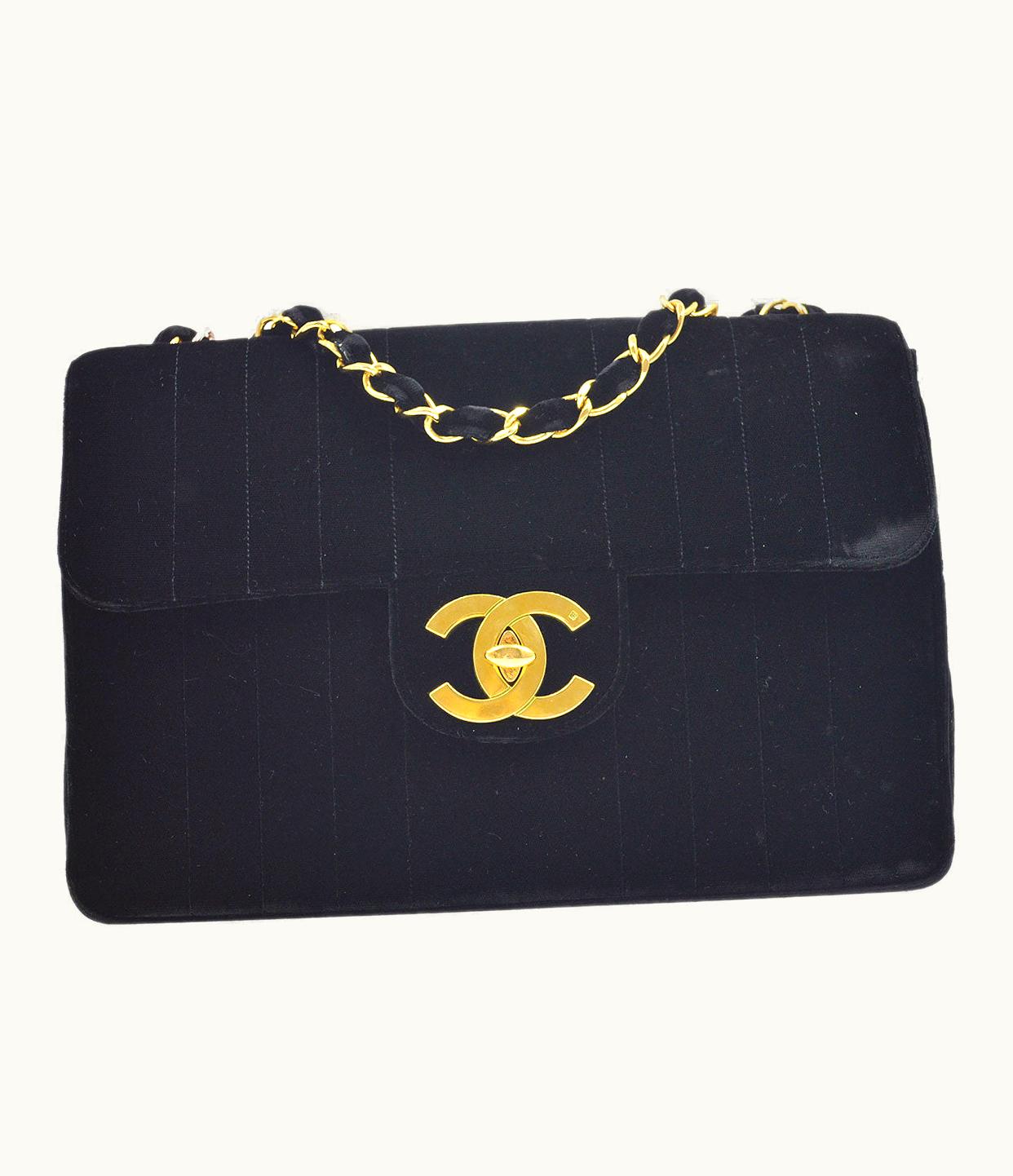 Chanel Chanel 1994-1996 Vertical Stitch Classic Flap Jumbo Black Velvet A41370I