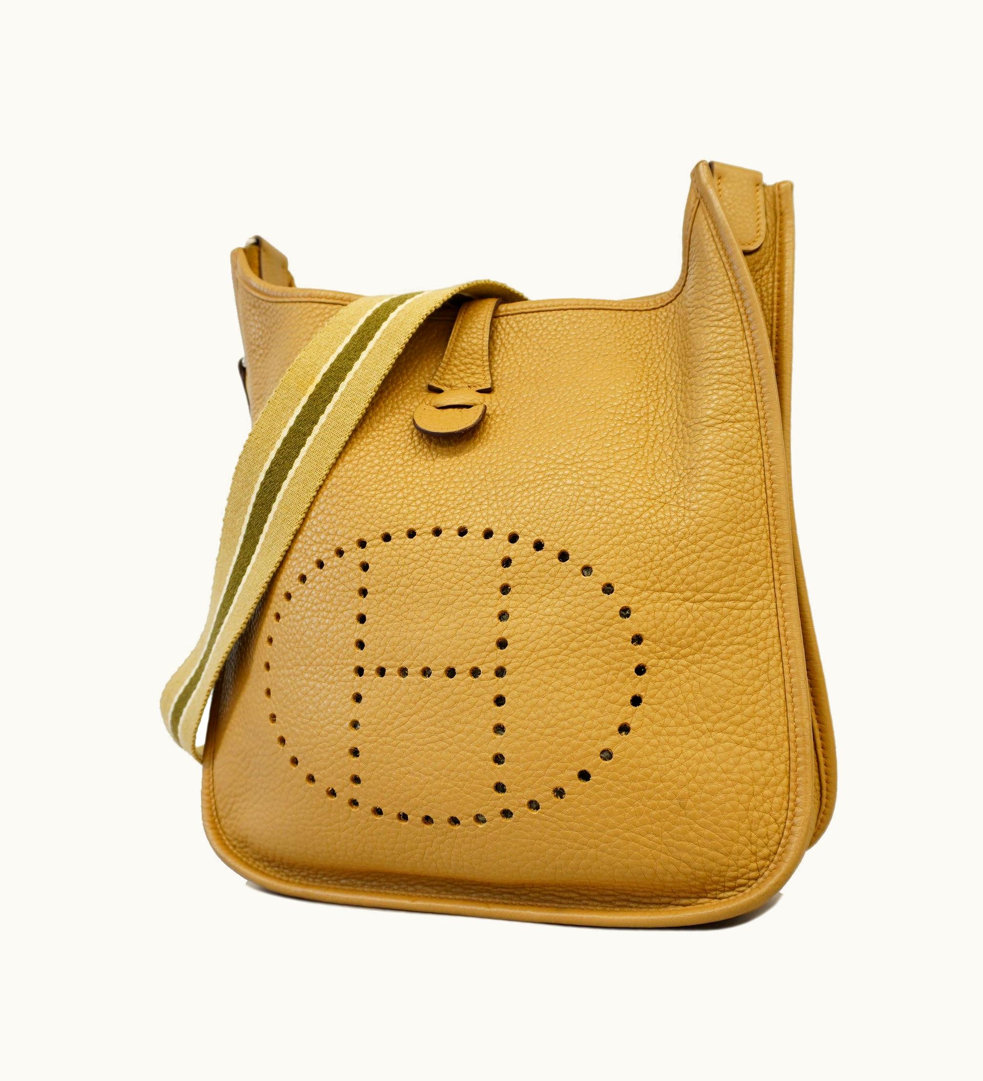 Hermès Hermès Evelyne 1 L Engraved Tabak Camel Taurillon Clemence Leather