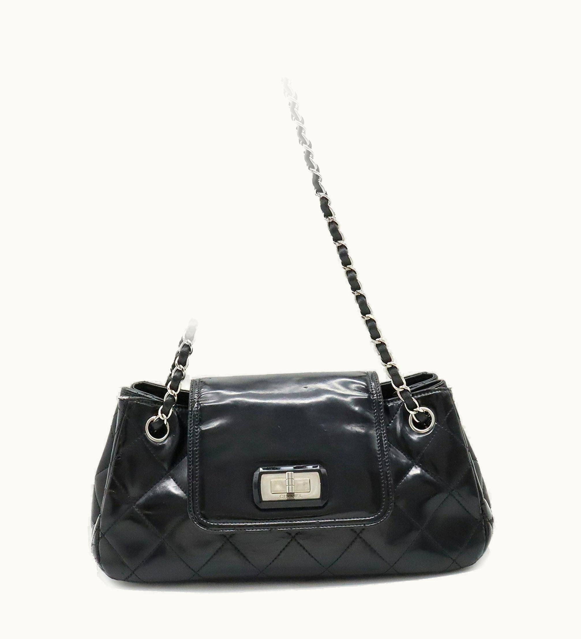 Chanel Chanel 2.55 Matelasse W Chain Bag Shoulder Patent Leather Black